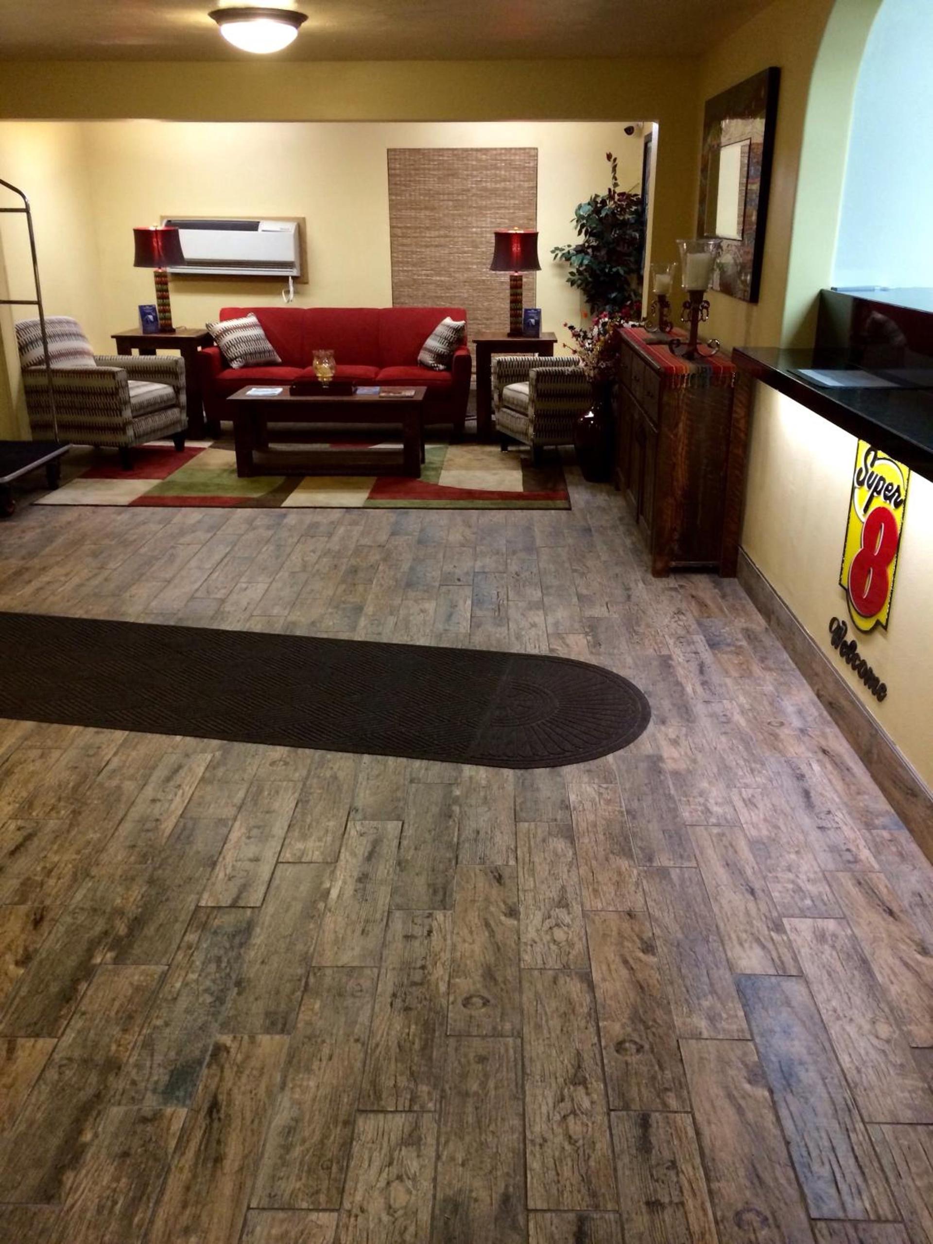 Super 8 by Wyndham Idaho Falls photo 19