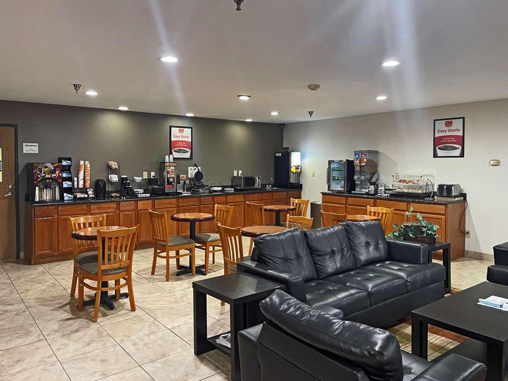 Econo Lodge Chillicothe photo 8