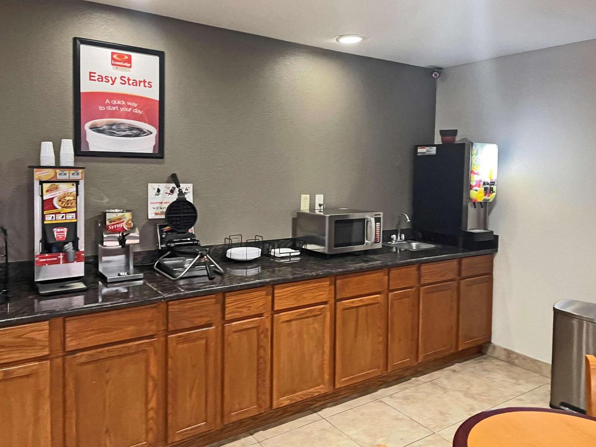 Econo Lodge Chillicothe photo 9