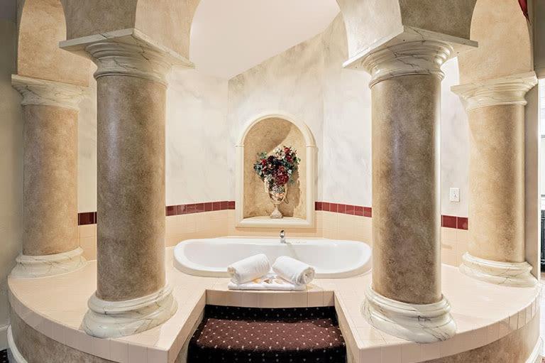 Chateau Avalon photo 22