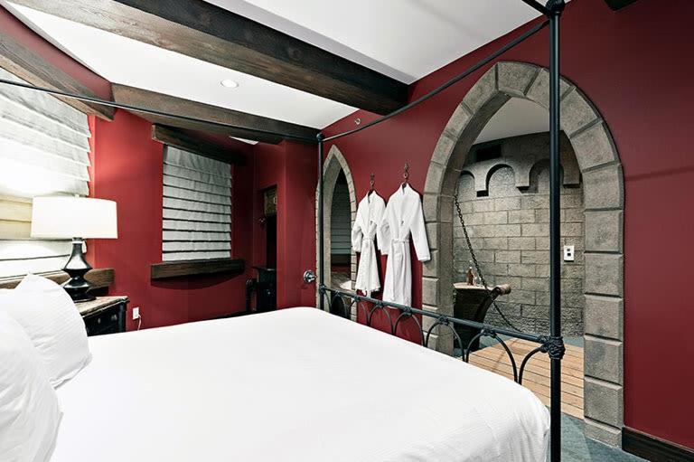 Chateau Avalon photo 17