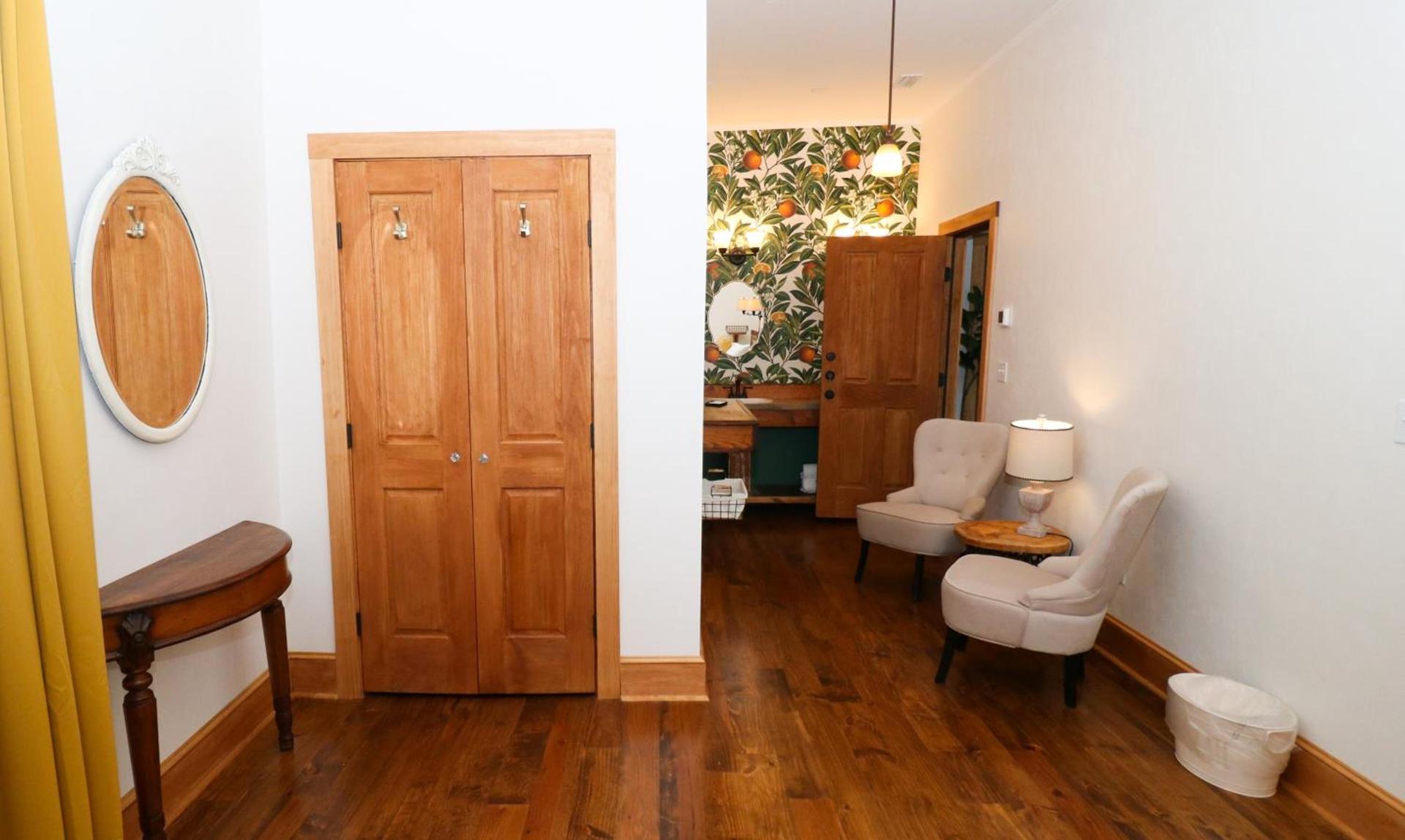Sweetwater Branch Inn photo 9