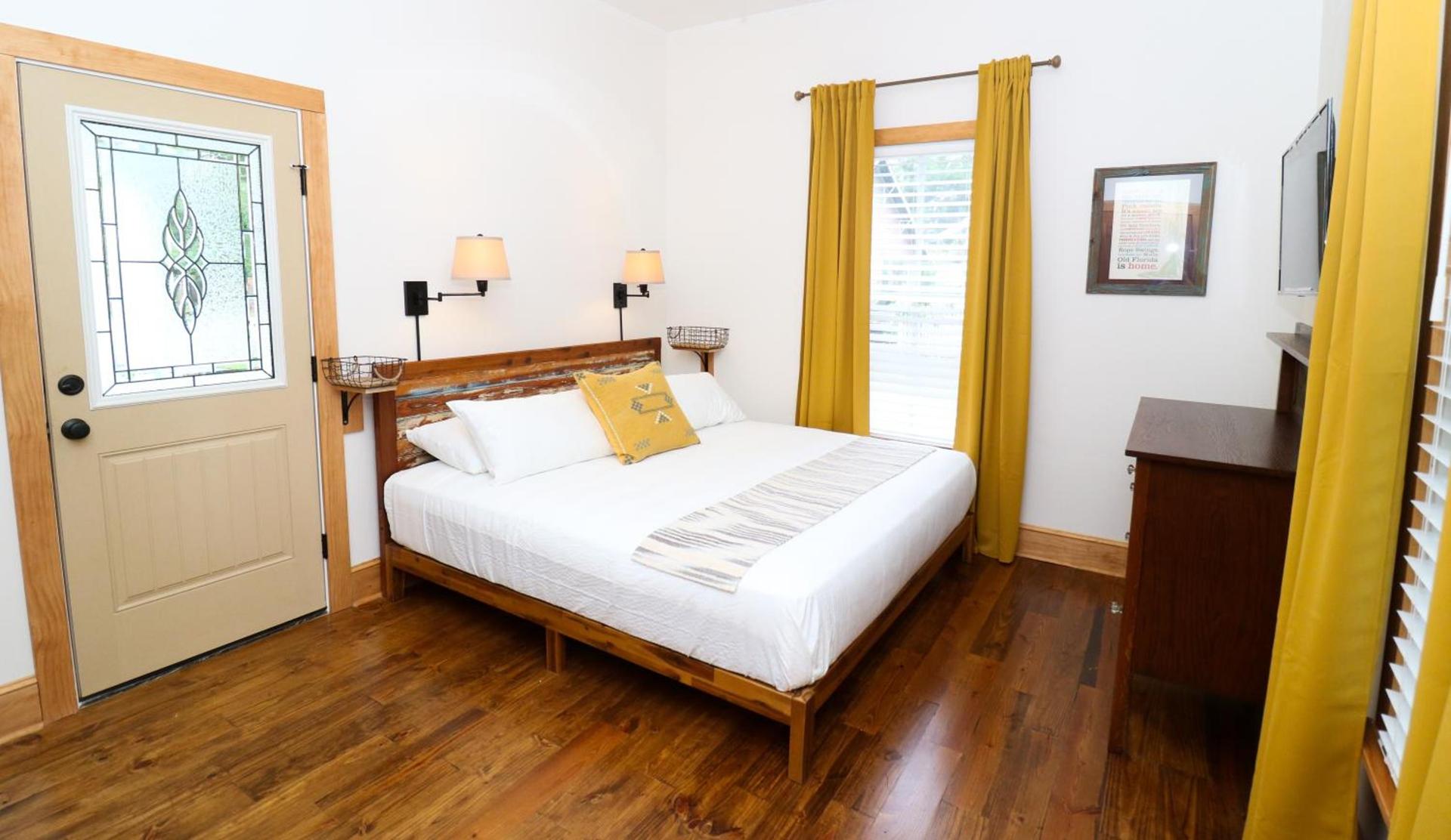 Sweetwater Branch Inn photo 11