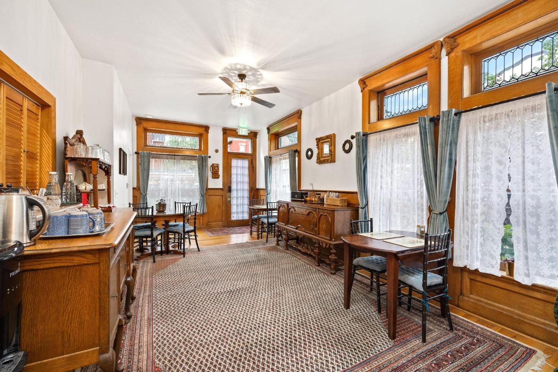 Flora House Denver photo 29