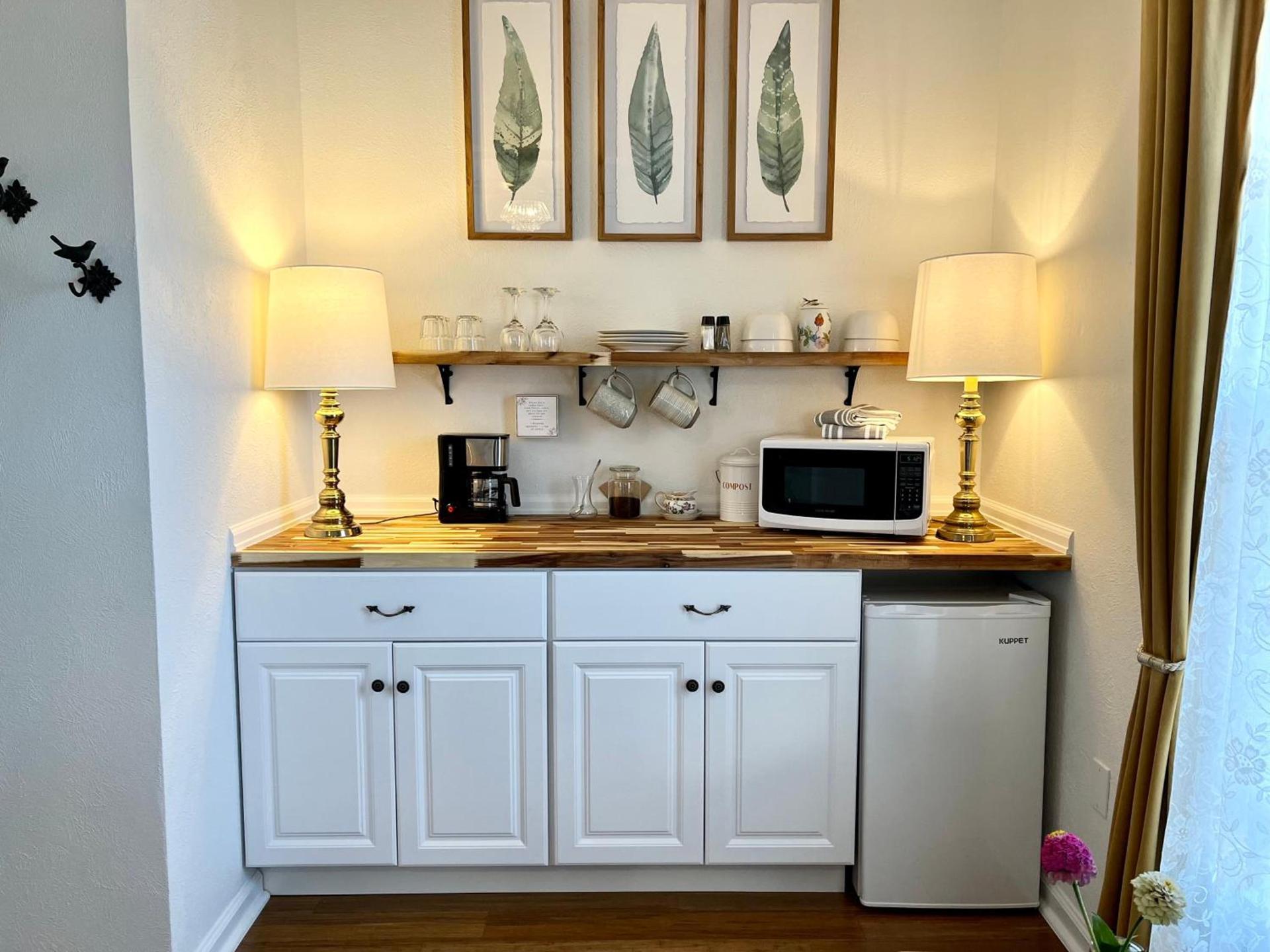 Flora House Denver photo 35
