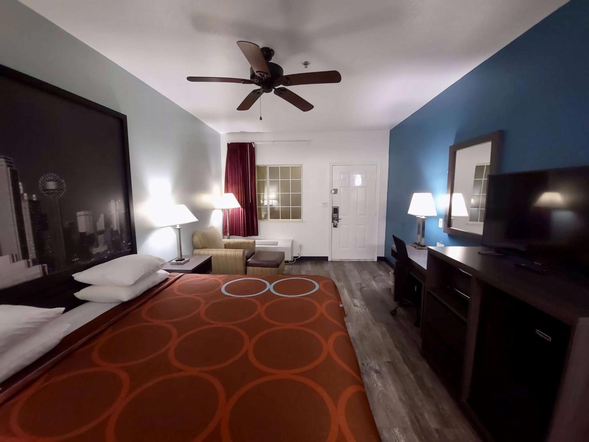 Scottish Inns & Suites Forney photo 8