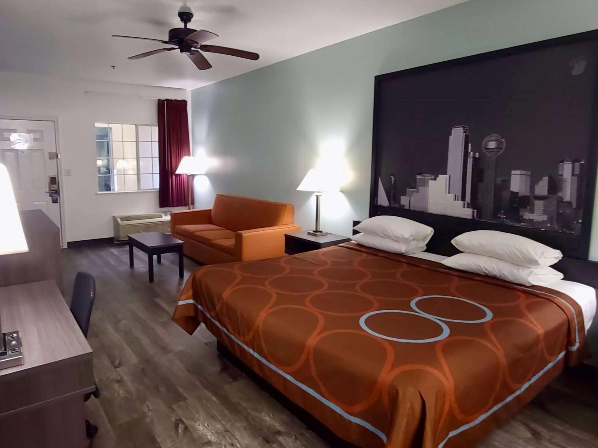 Scottish Inns & Suites Forney photo 12