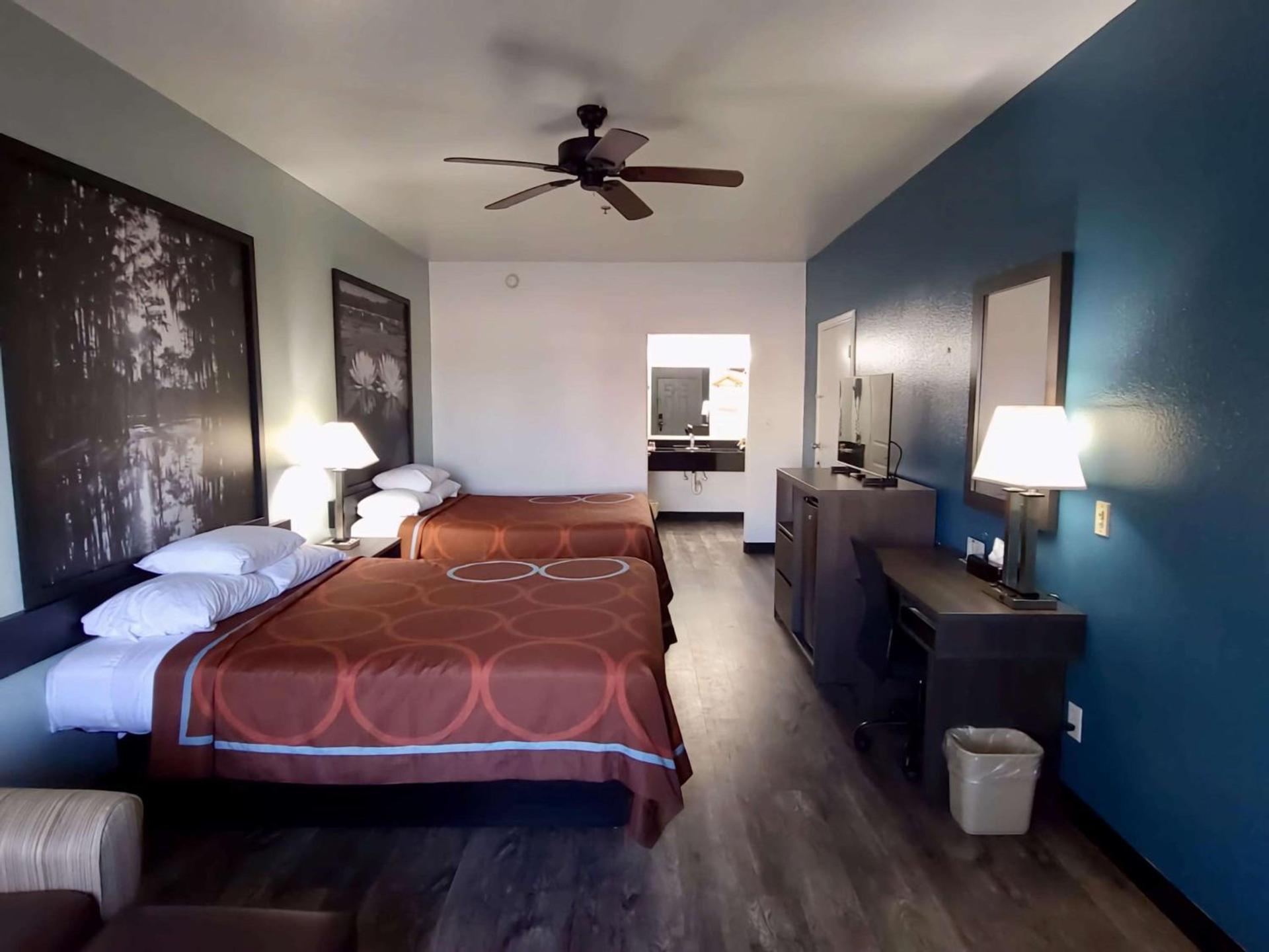 Scottish Inns & Suites Forney photo 17