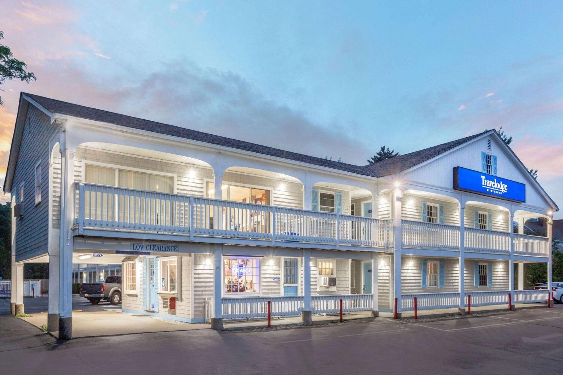 Travelodge by Wyndham Cape Cod Area photo 2