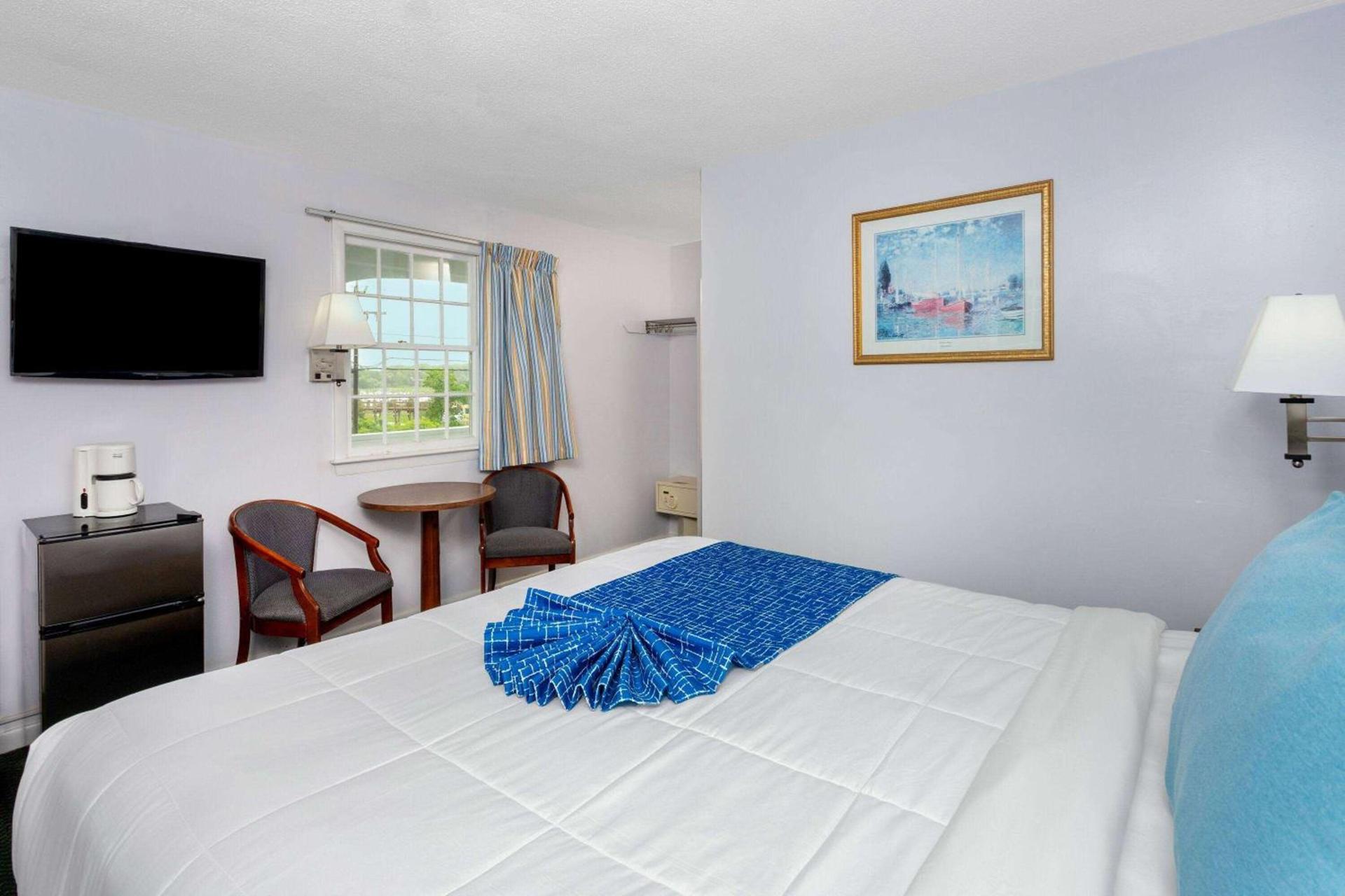 Travelodge by Wyndham Cape Cod Area photo 10