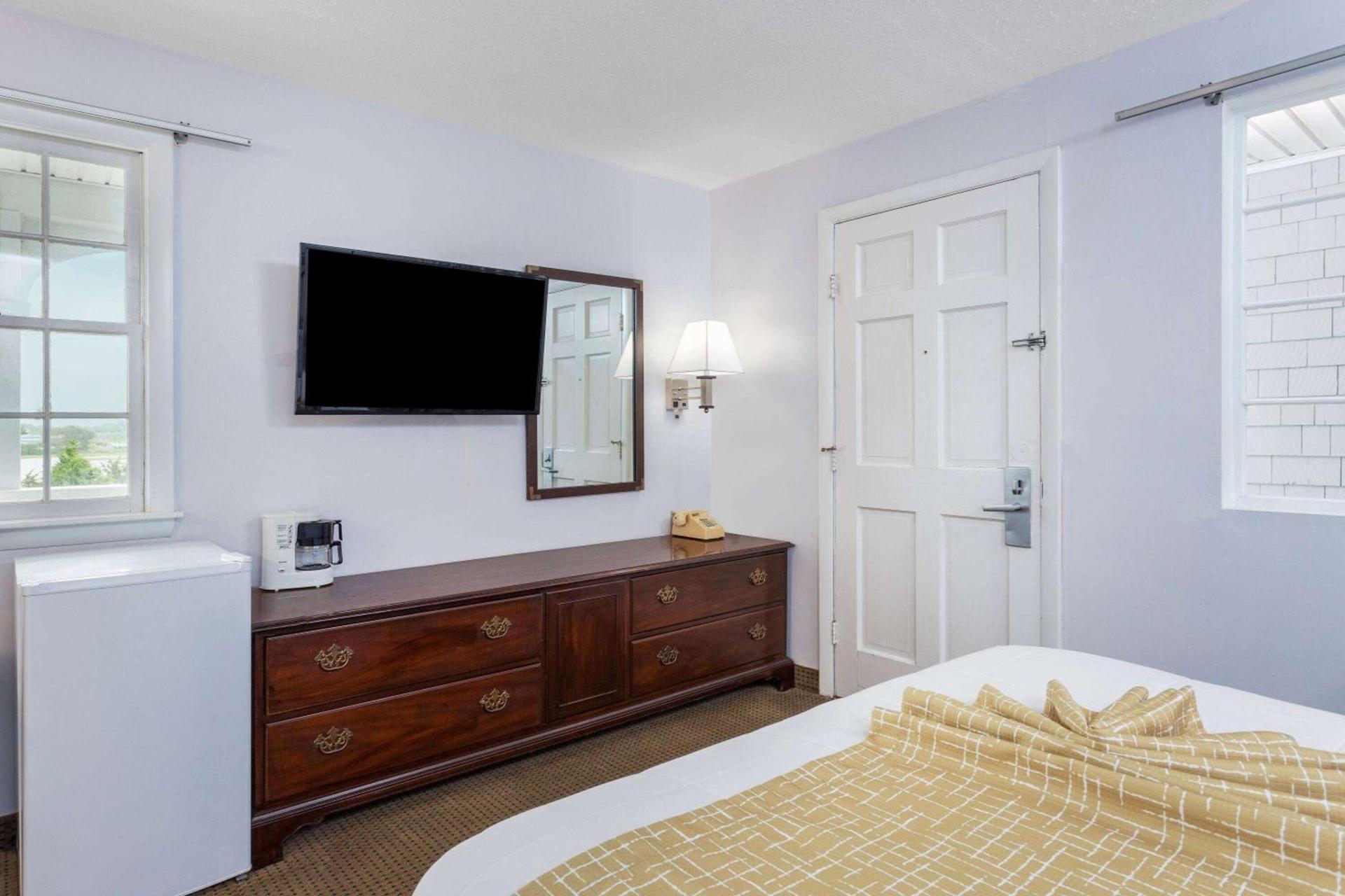 Travelodge by Wyndham Cape Cod Area photo 15