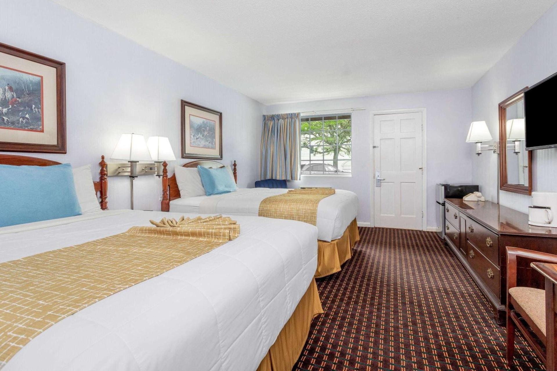 Travelodge by Wyndham Cape Cod Area photo 18
