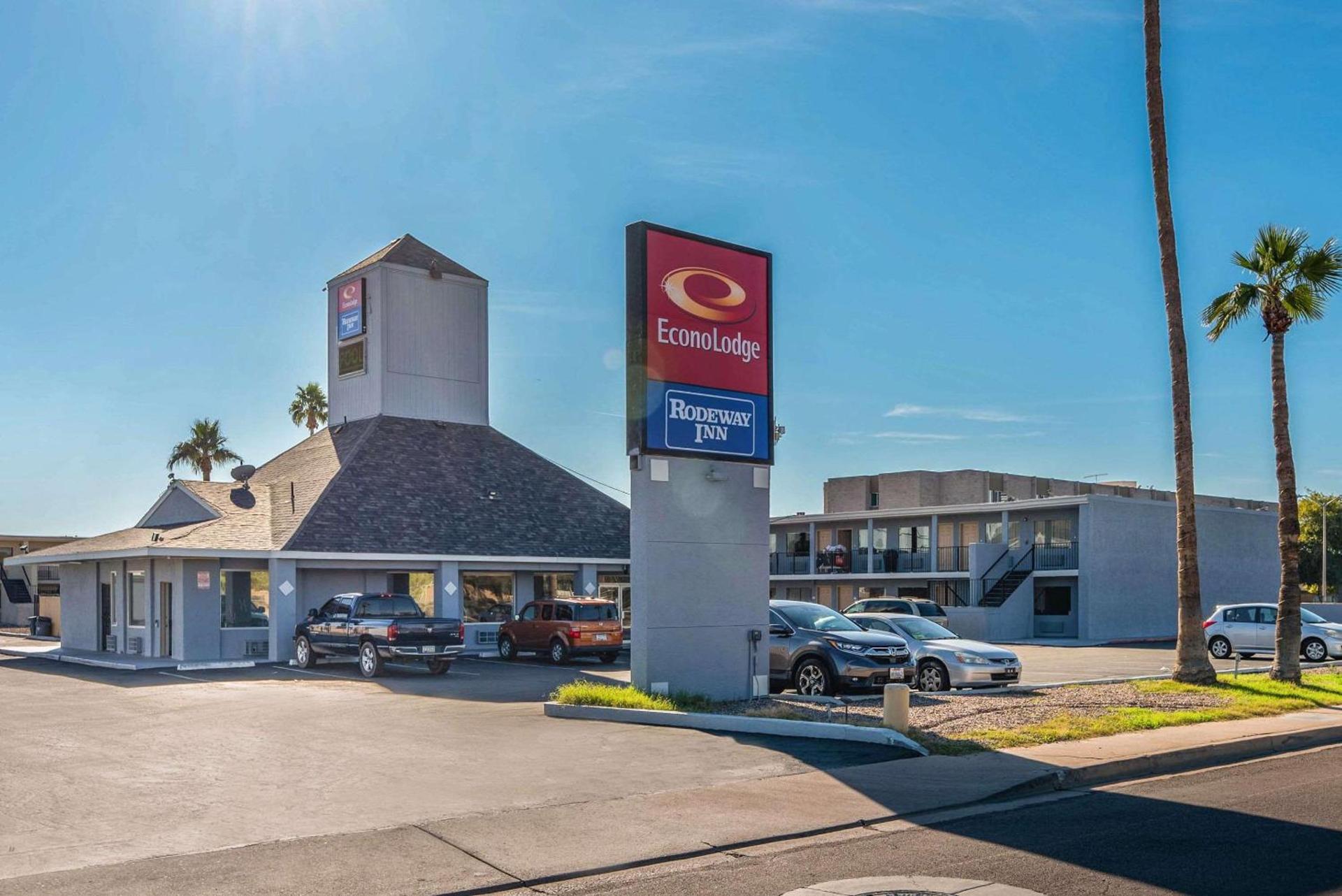 Rodeway Inn Phoenix North I-17 photo 5