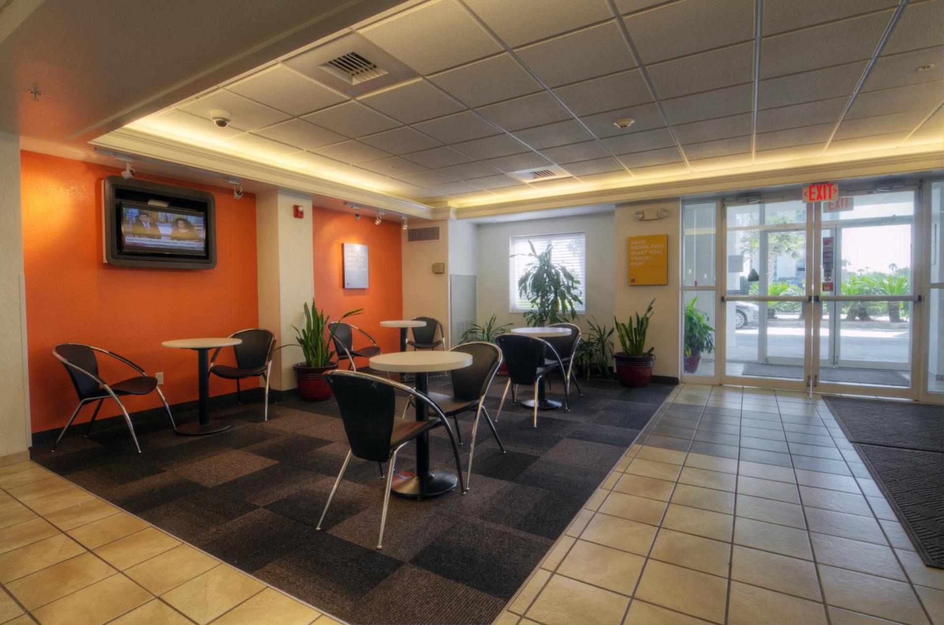 Motel 6-Orlando, FL - International Dr photo 45