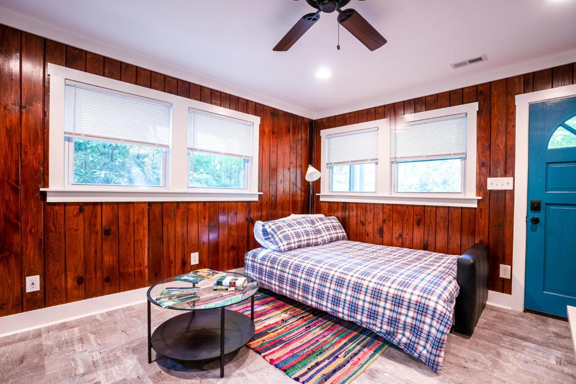 Foggy Bottom Cabins photo 4