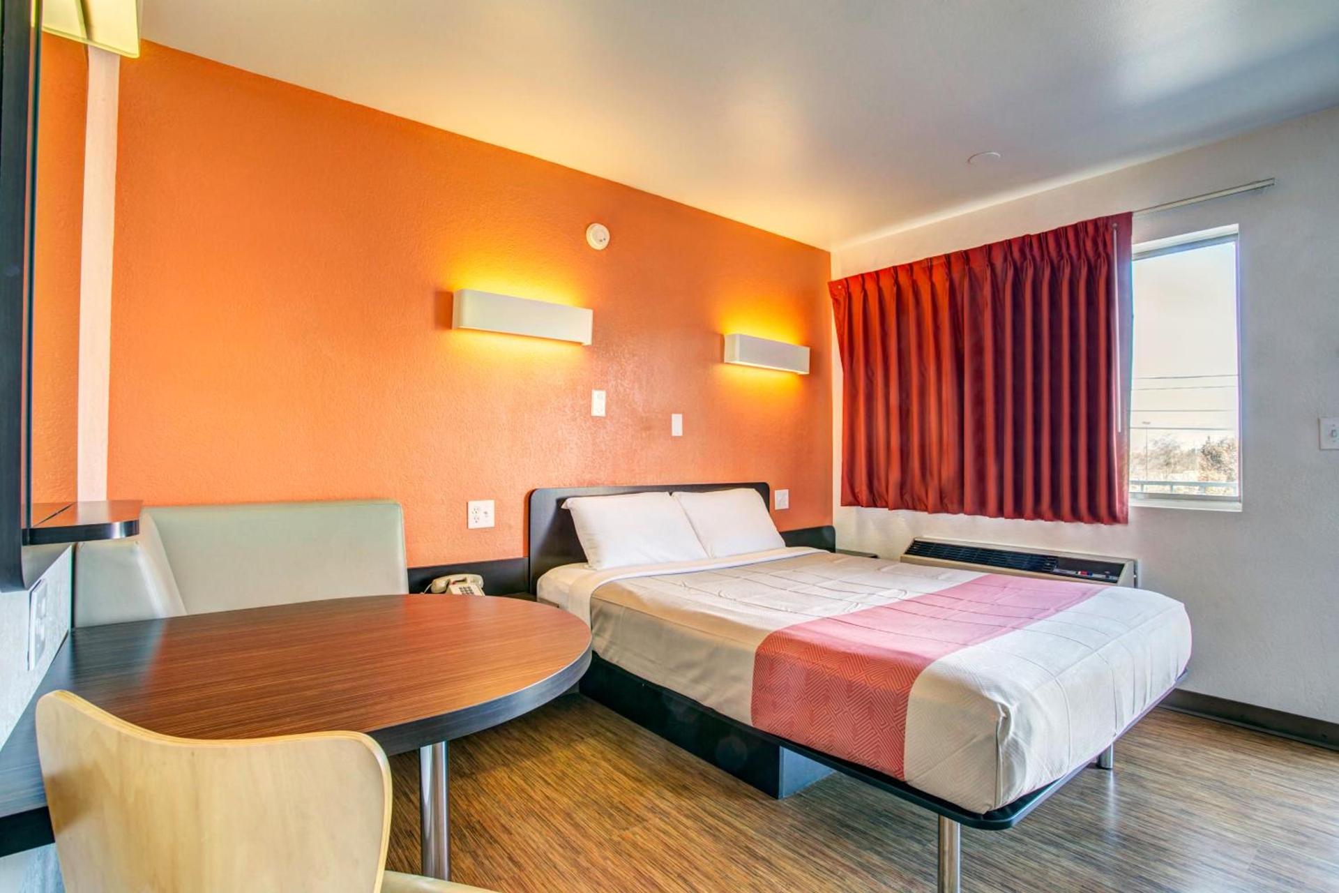 Motel 6-Murfreesboro, TN photo 17