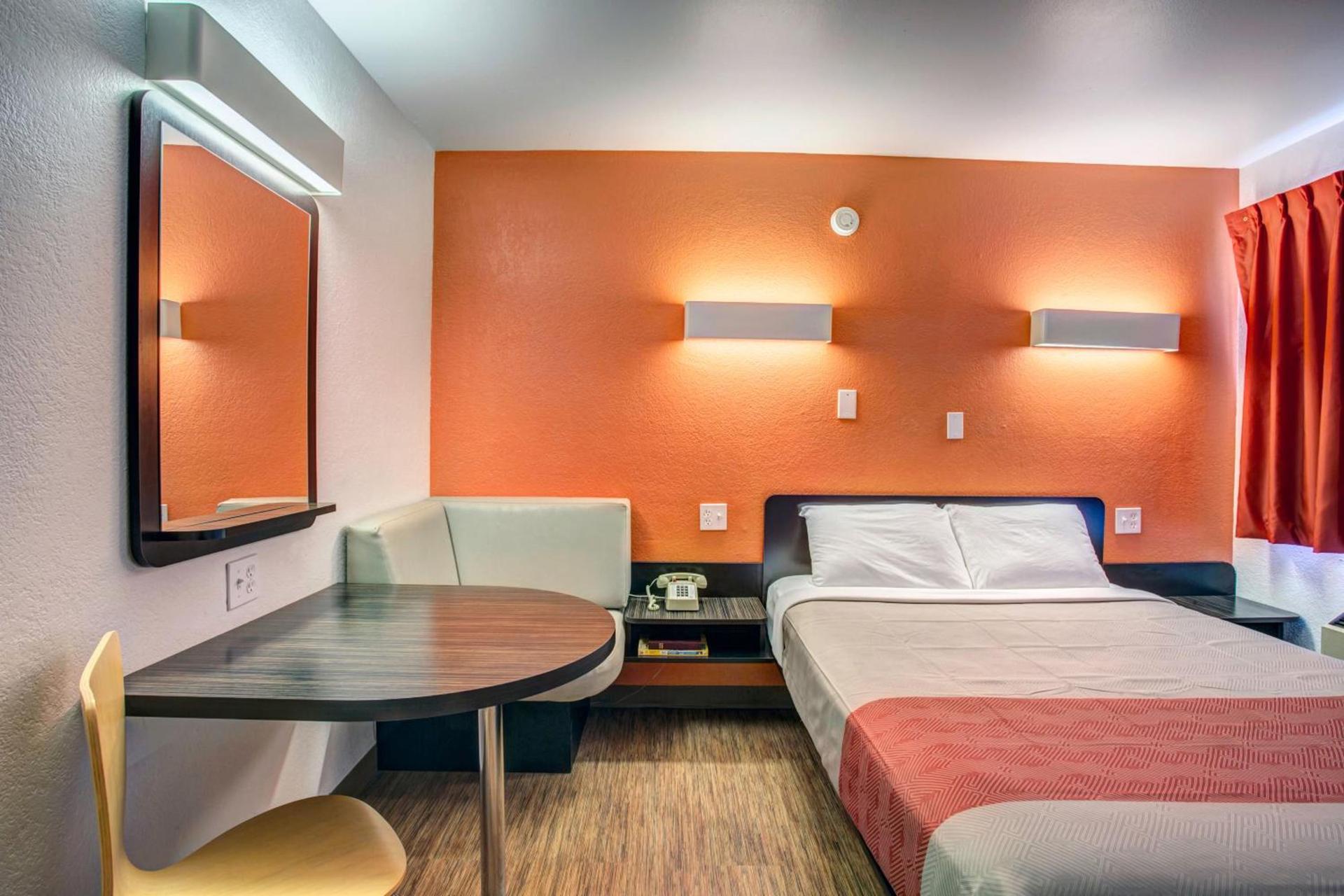 Motel 6-Murfreesboro, TN photo 4