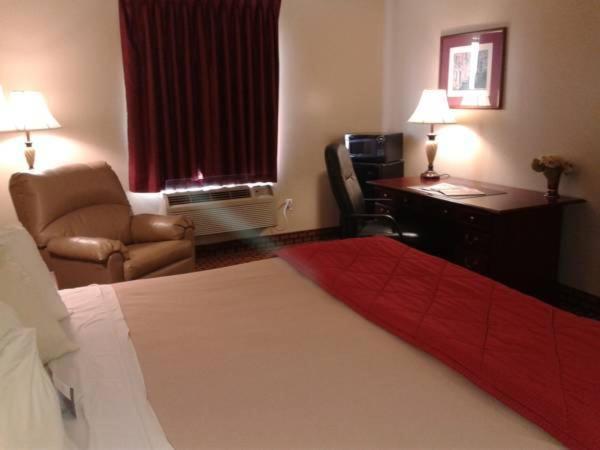 Rest Inn Fort Smith photo 19