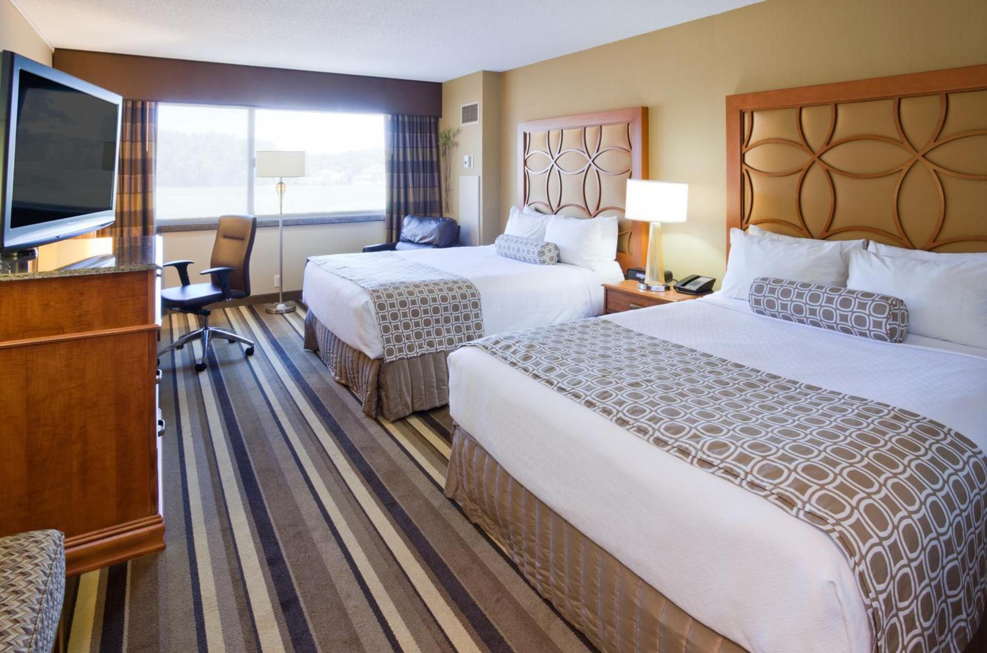 Crowne Plaza Minneapolis West by IHG photo 4