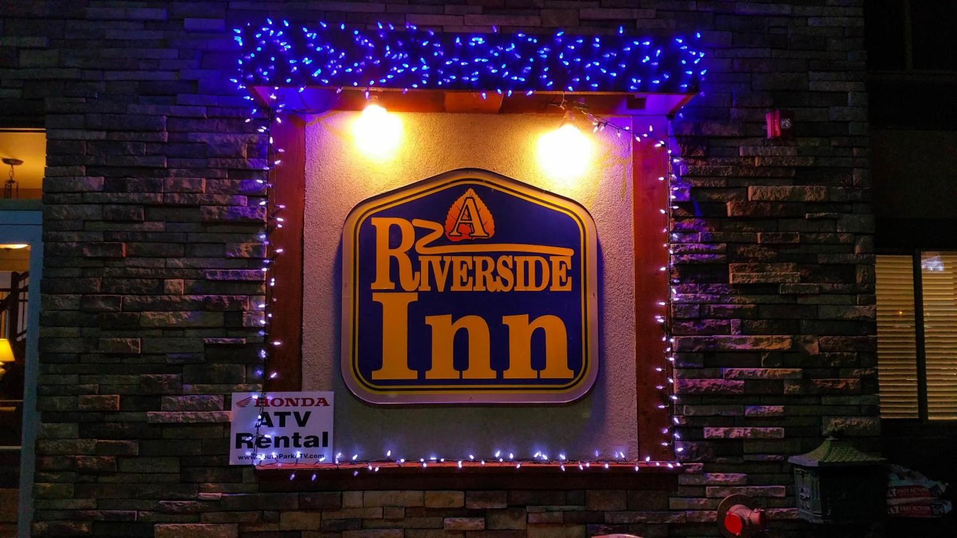 A Riverside Inn Travelodge by Wyndham photo 5