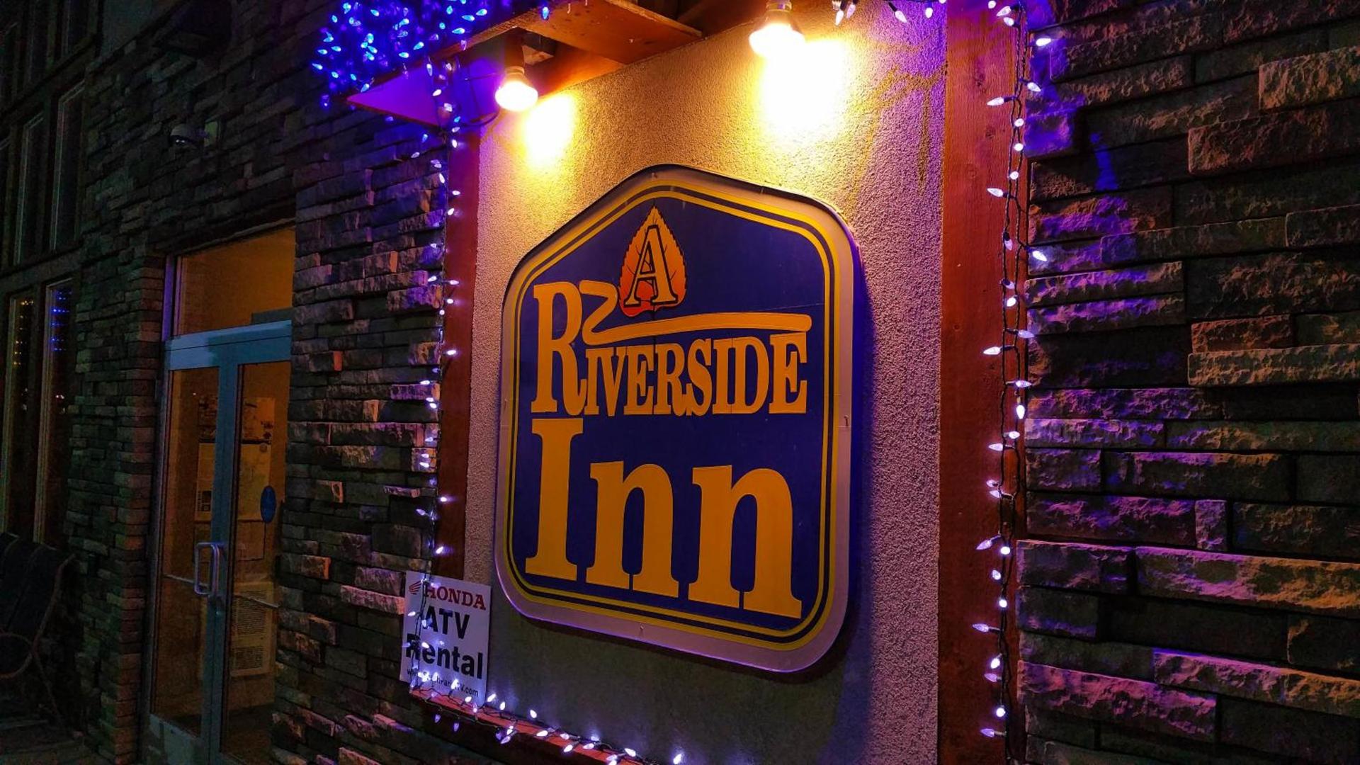 A Riverside Inn Travelodge by Wyndham photo 42