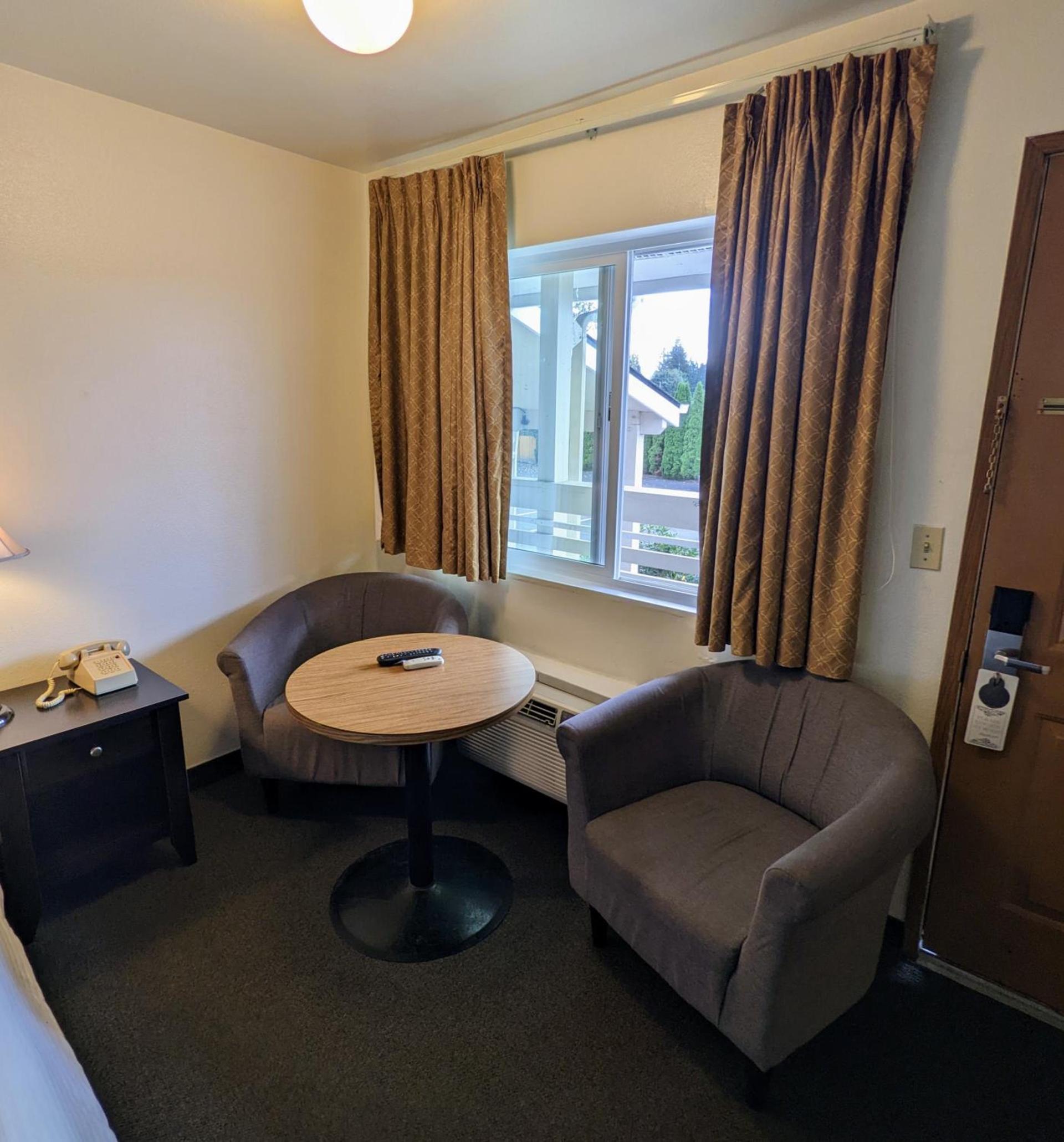 Fairground Inn photo 31