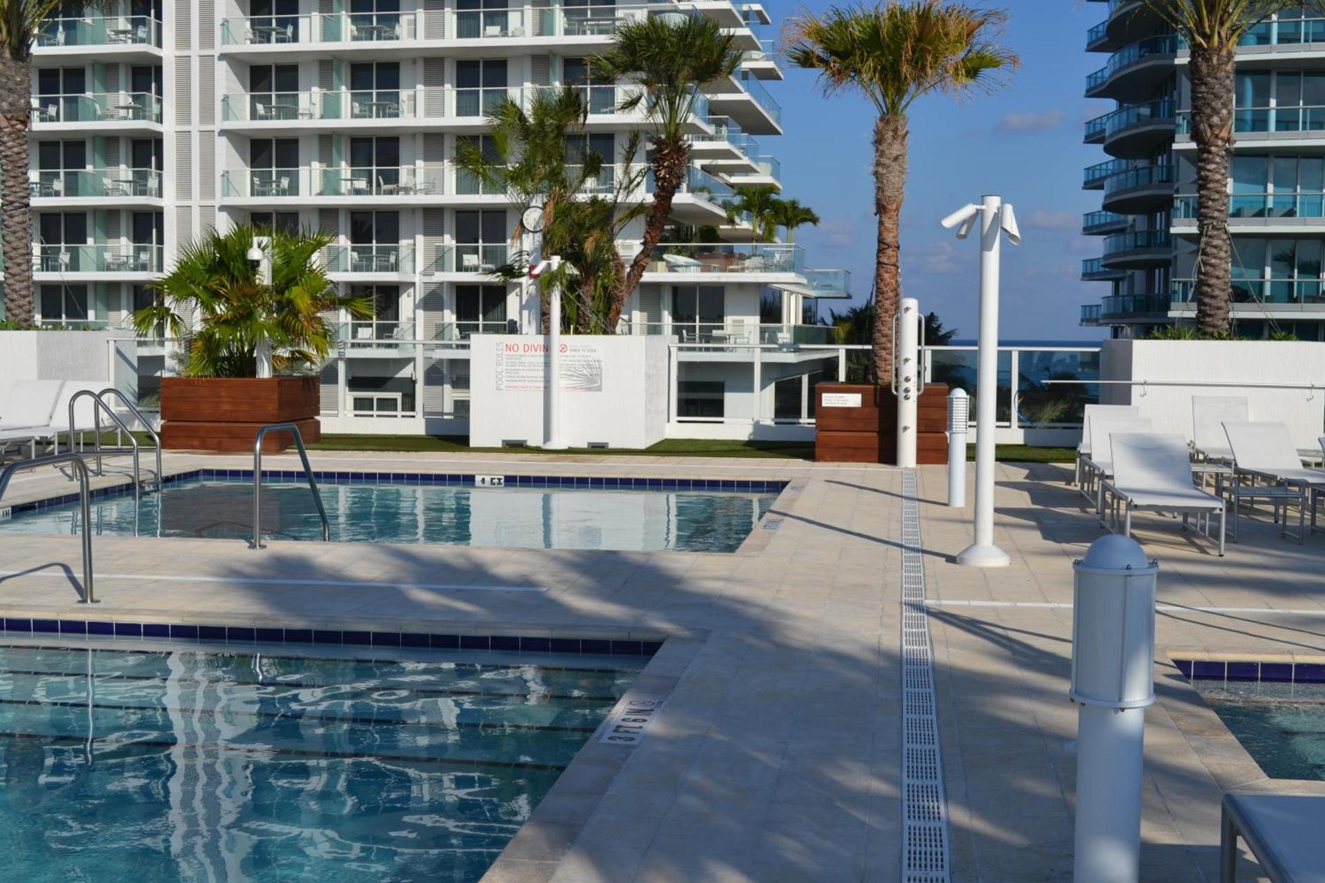 Grand Beach Hotel Surfside West photo 10