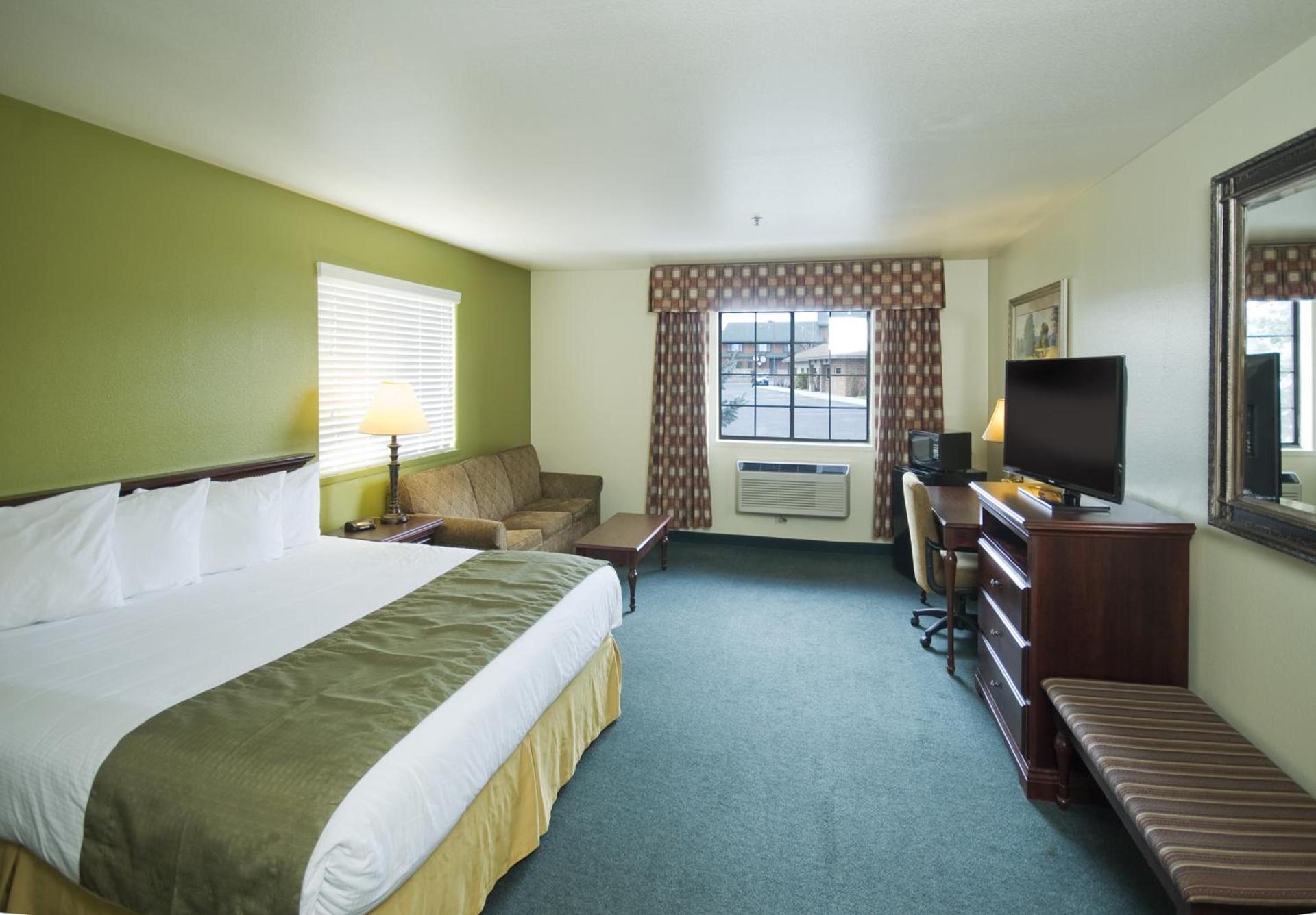 Super 8 by Wyndham McCall photo 60