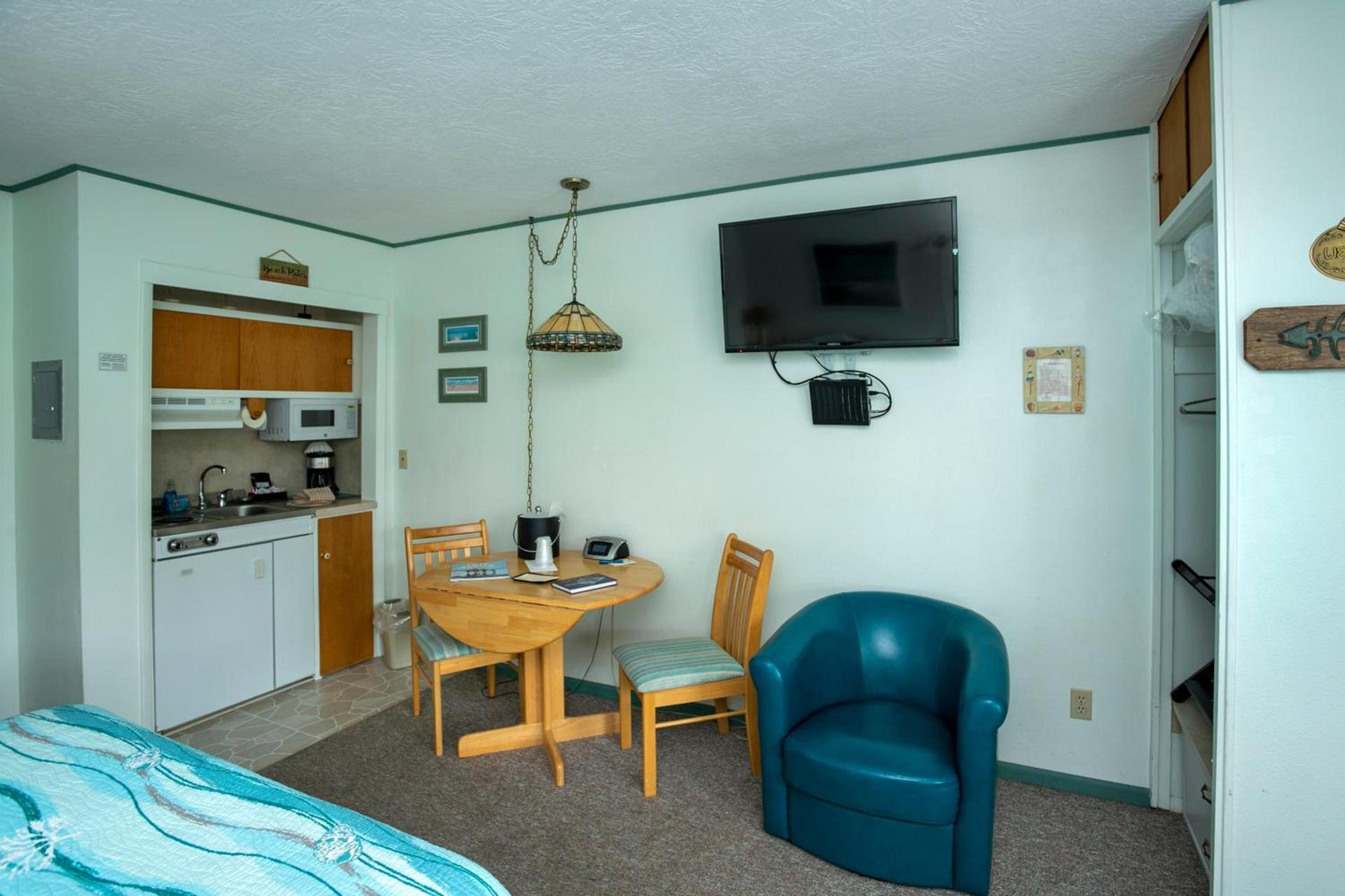 Lanai at the Cove photo 14