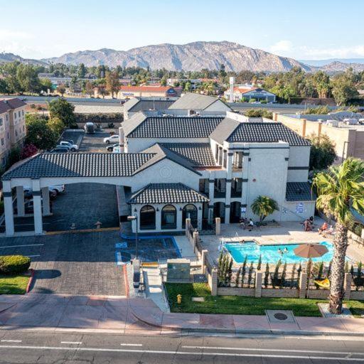 MainStay Suites Moreno Valley Near March Air Reserve Base photo 74