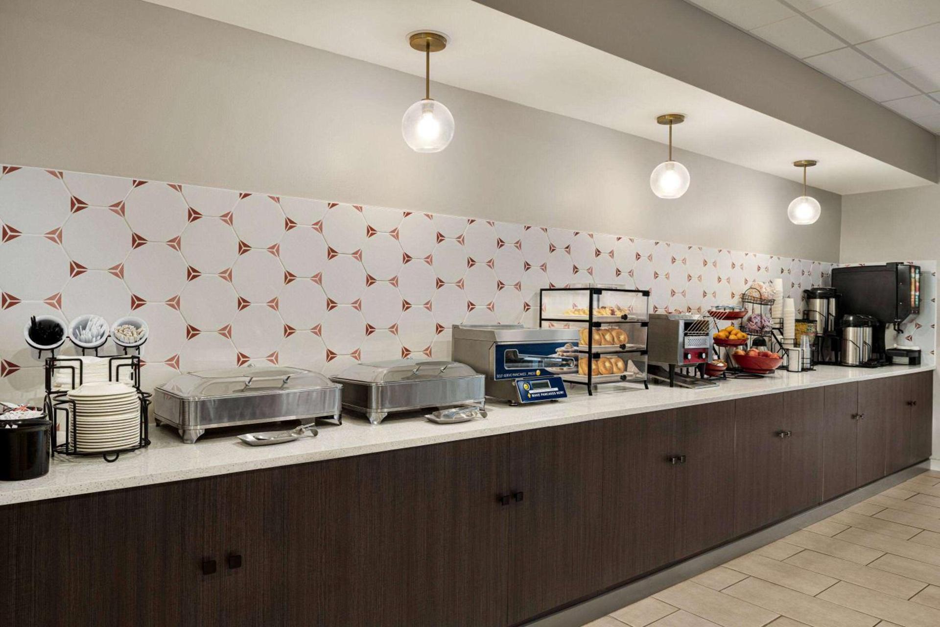 Ramada by Wyndham Allentown Bethlehem photo 33