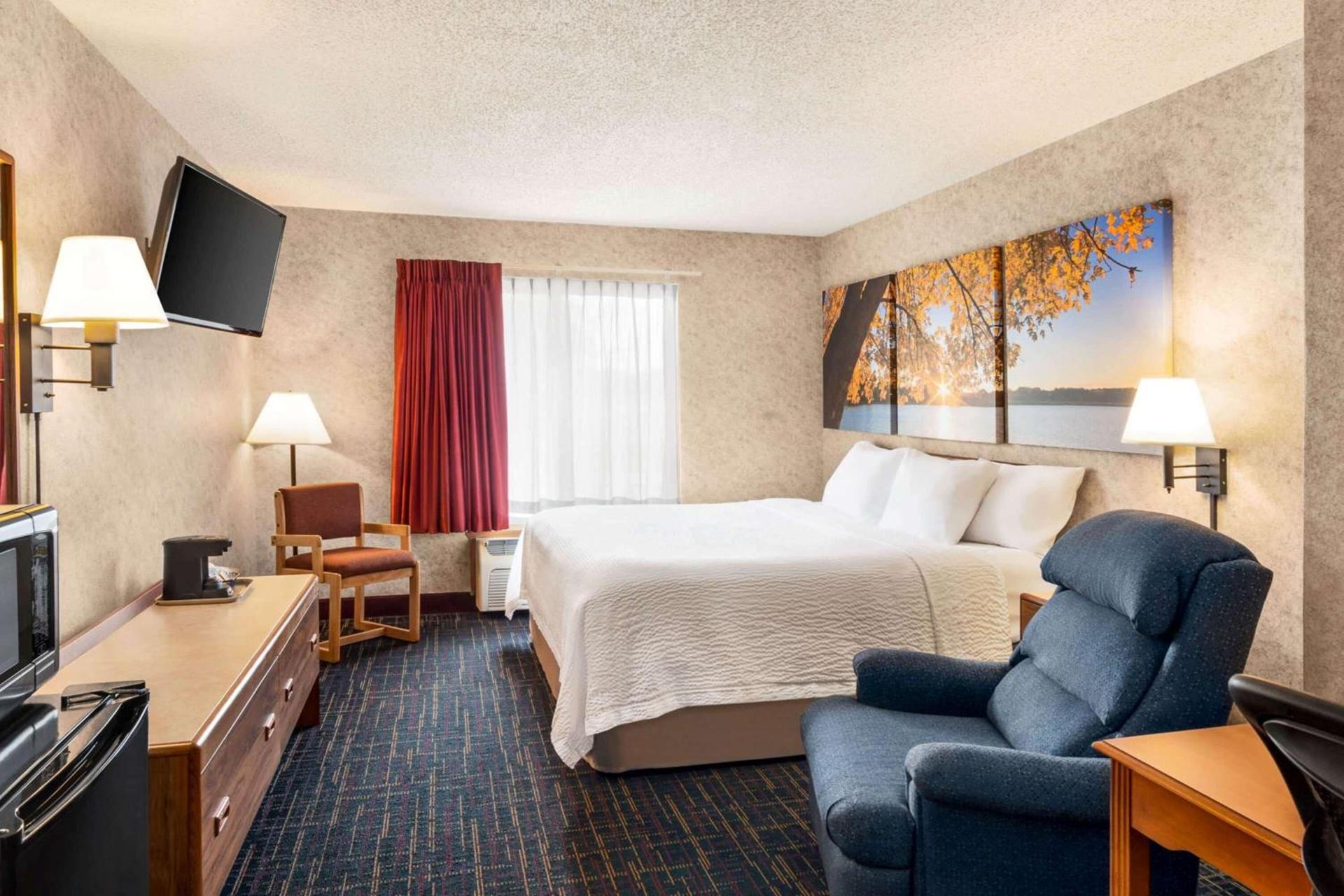 Days Inn by Wyndham Hurley photo 9