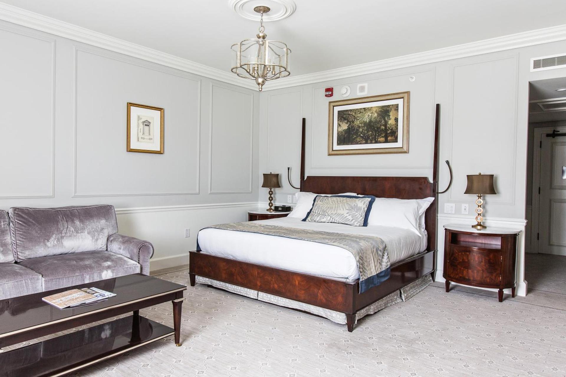 The Charleston Place photo 100
