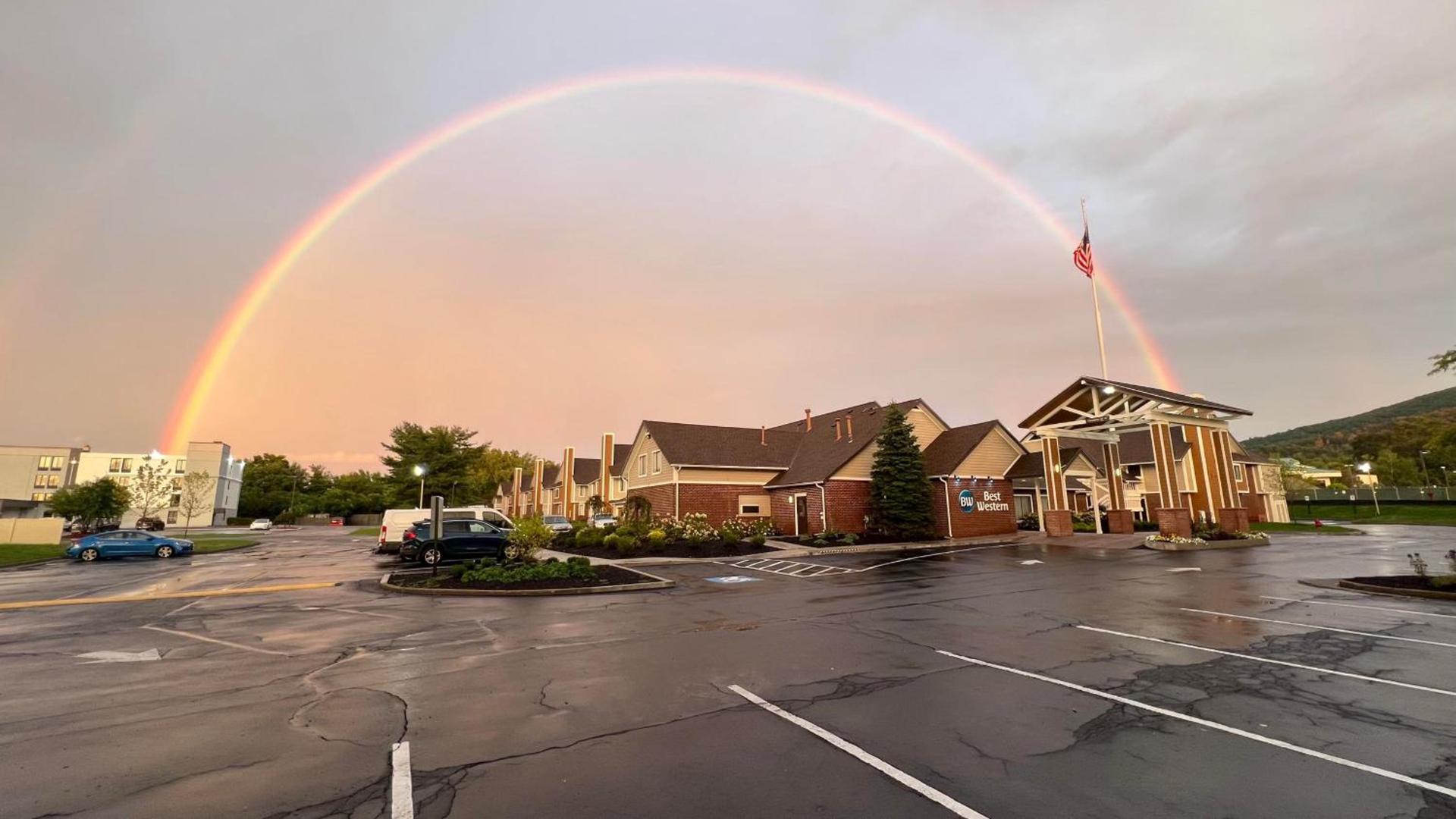 Best Western Fishkill Inn & Suites photo 38