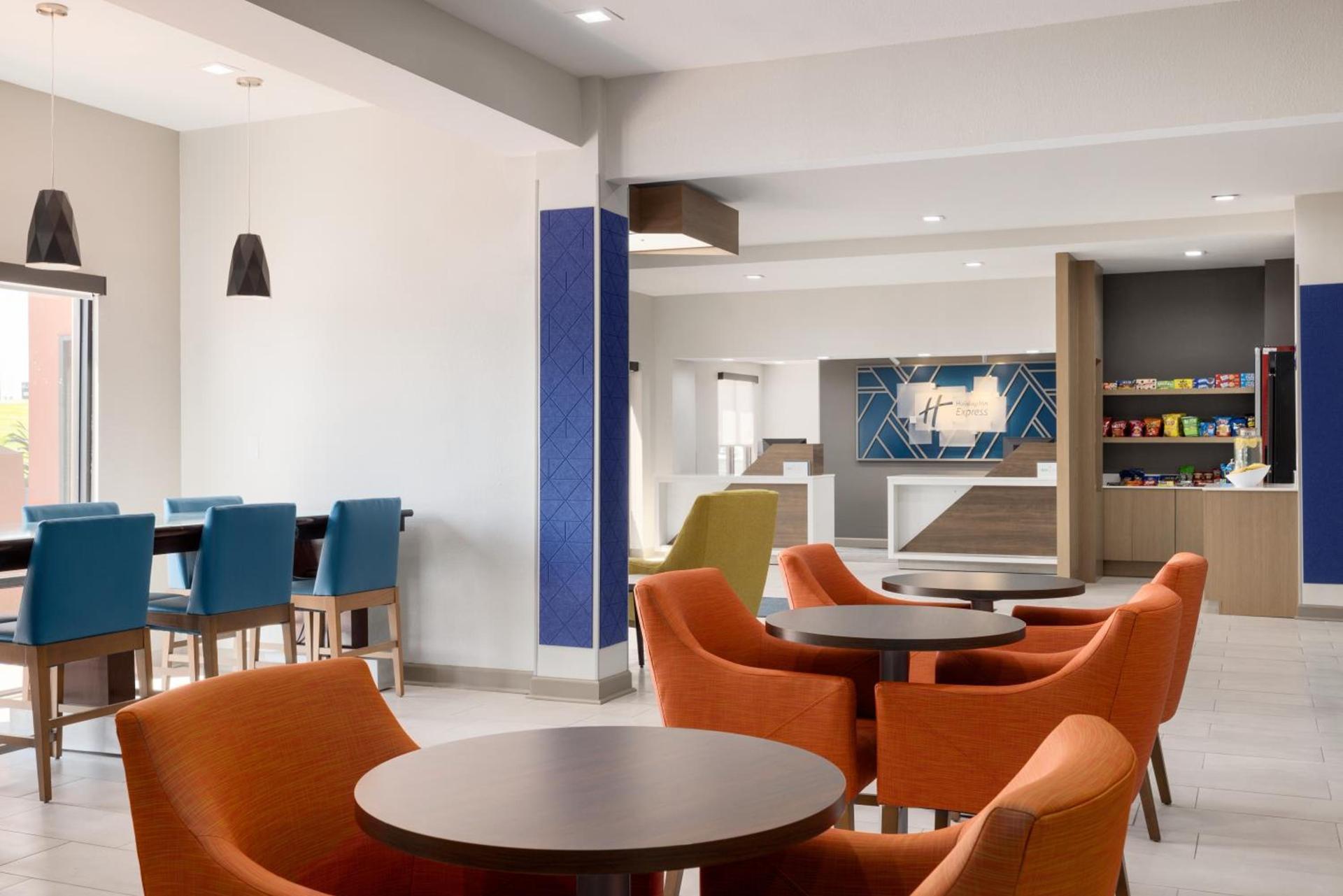 Holiday Inn Express & Suites Opelousas by IHG photo 21