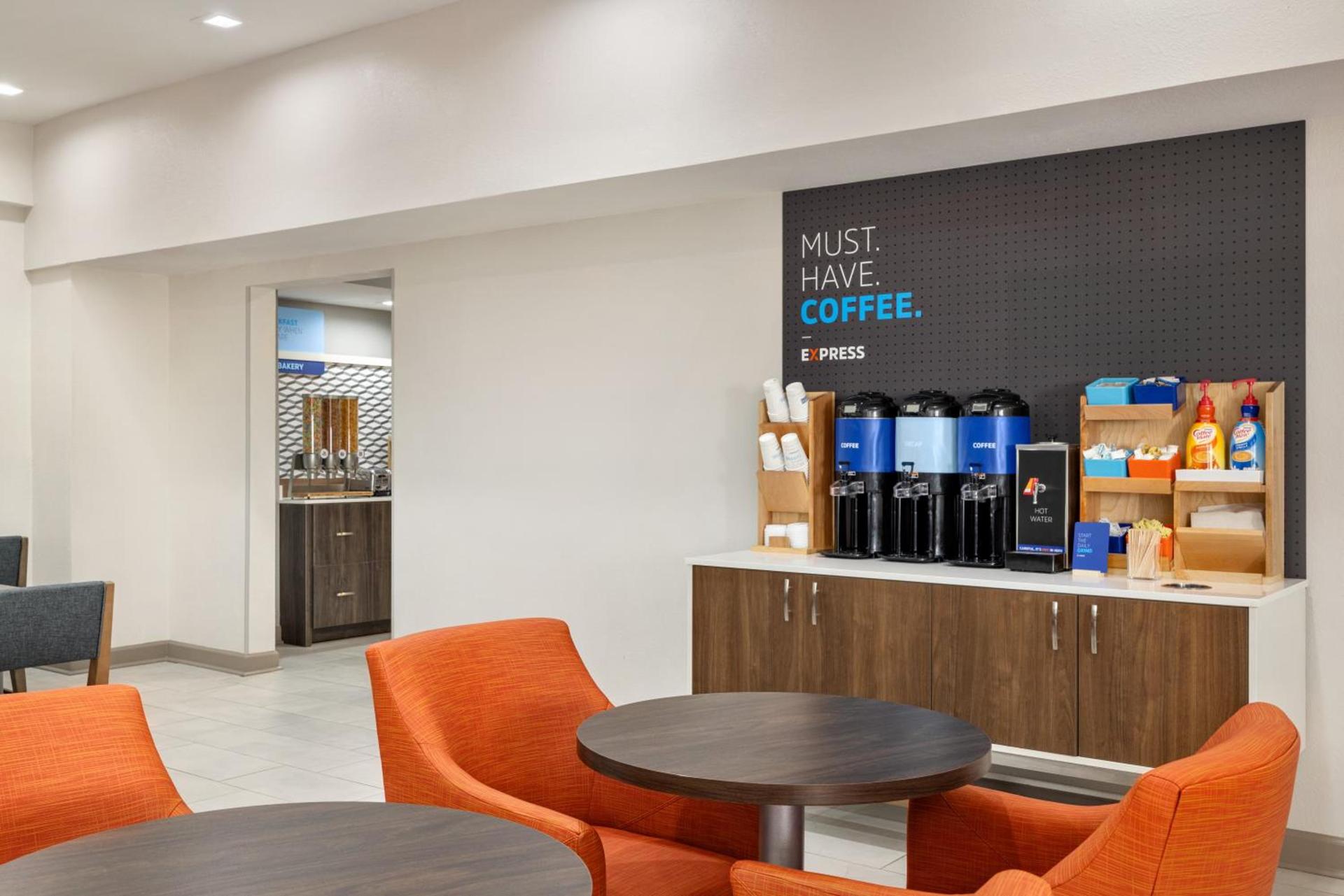 Holiday Inn Express & Suites Opelousas by IHG photo 19