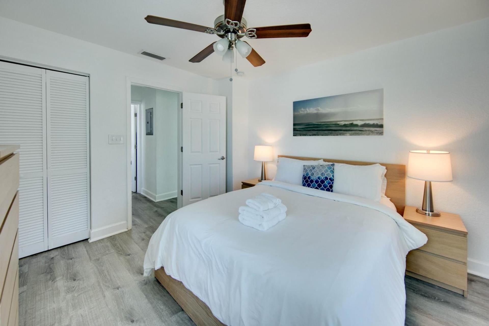 Silver Sands photo 29