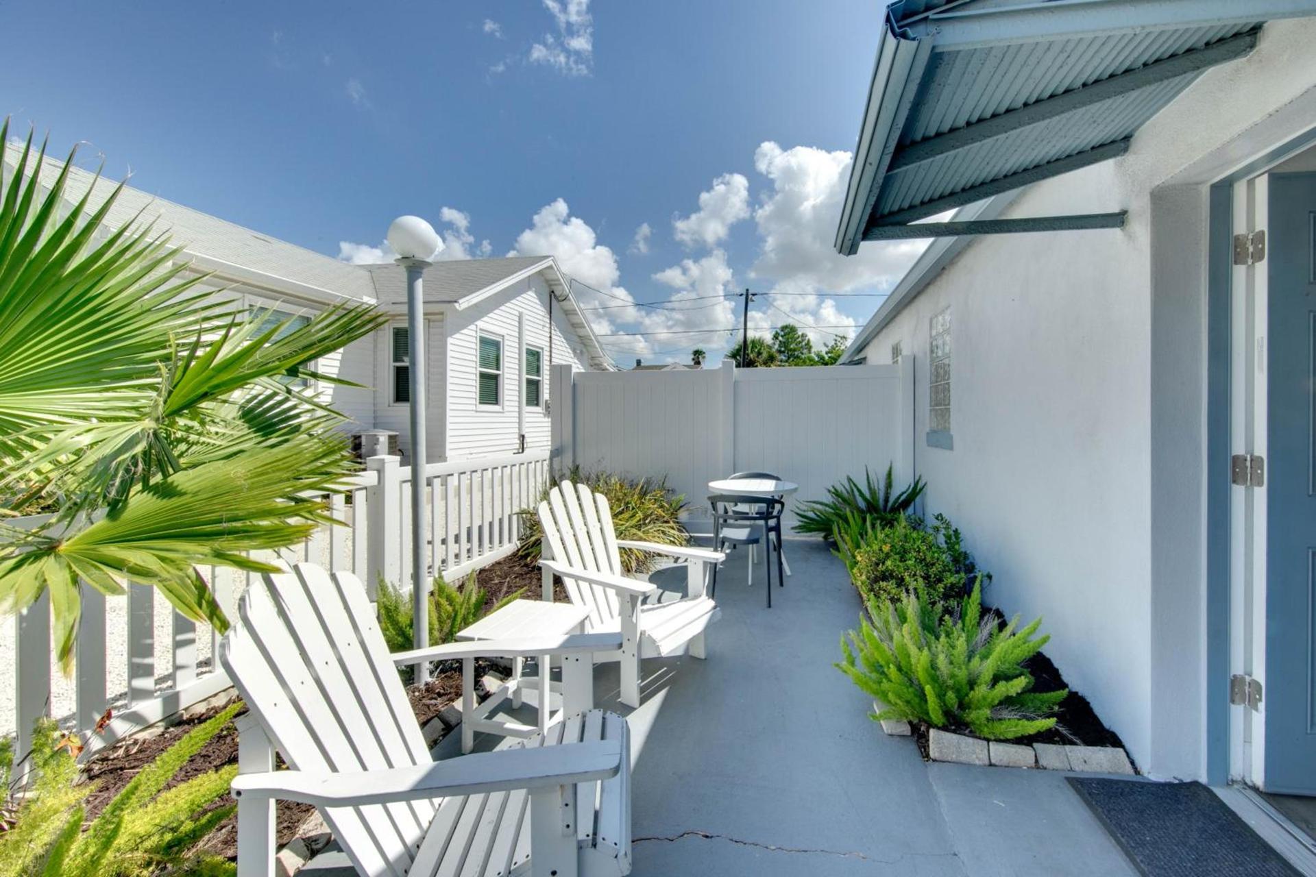 Silver Sands photo 30