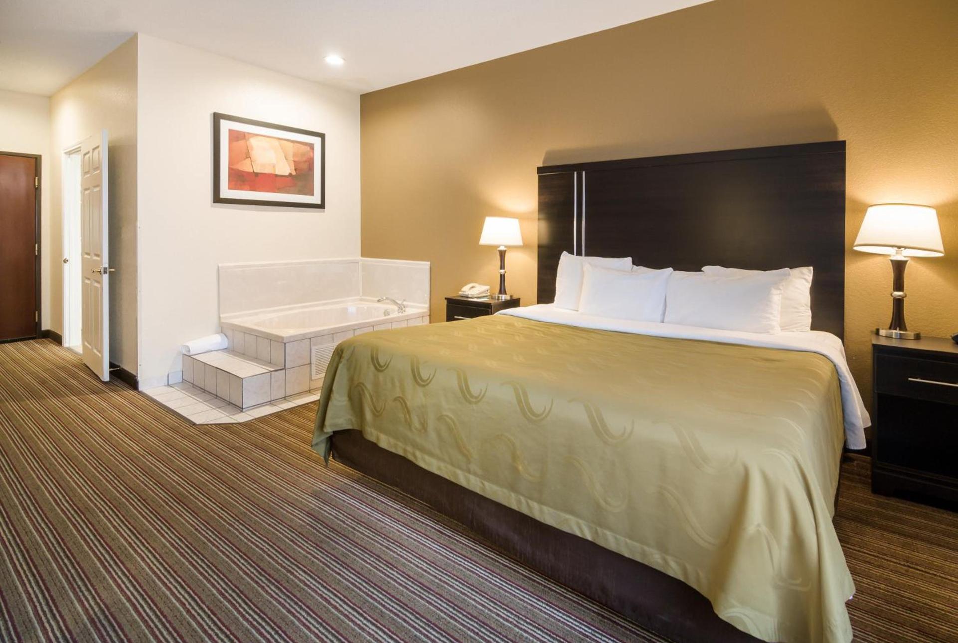 Quality Inn & Suites - Granbury photo 55