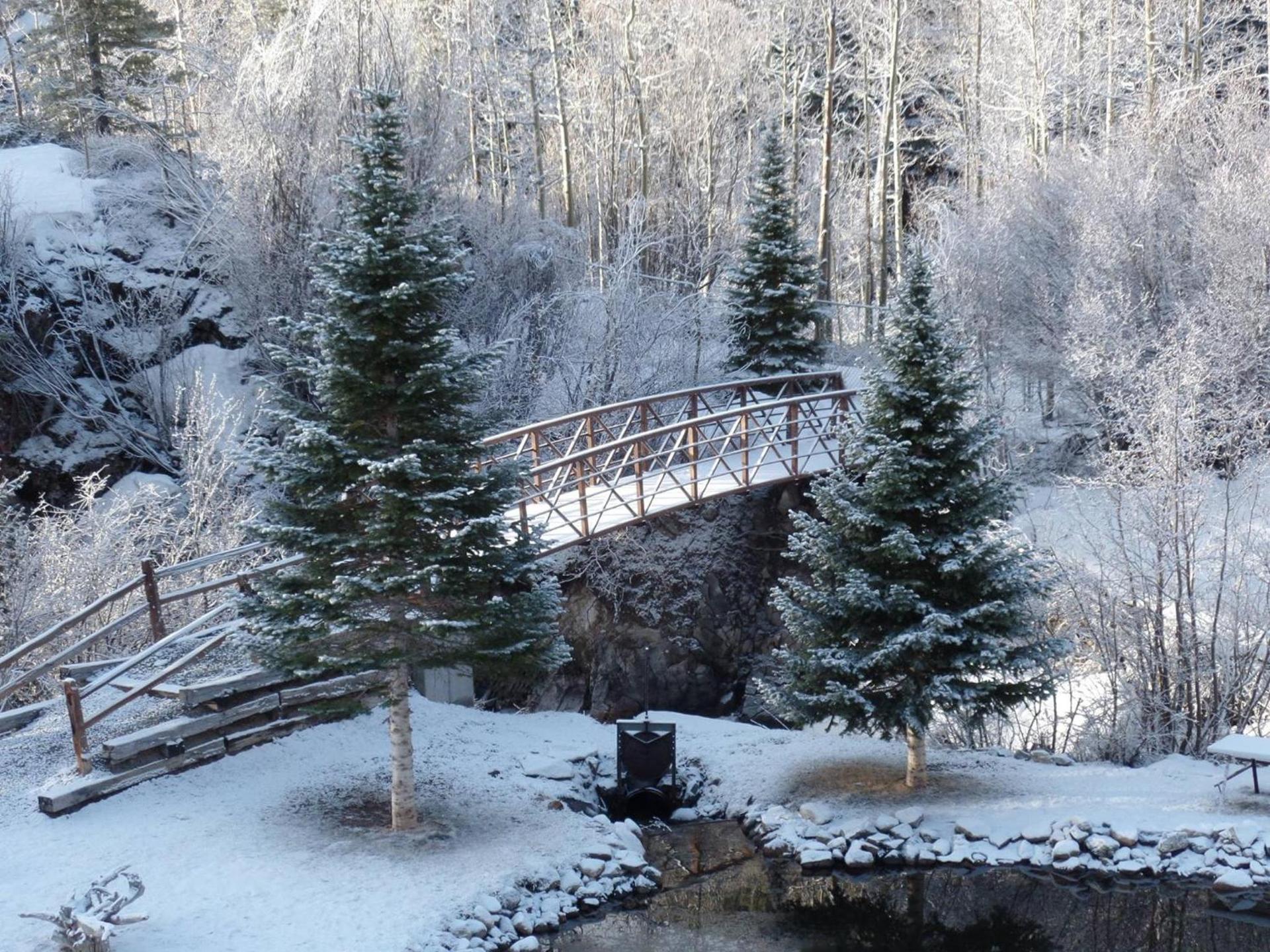 Monarch Mountain Lodge photo 28