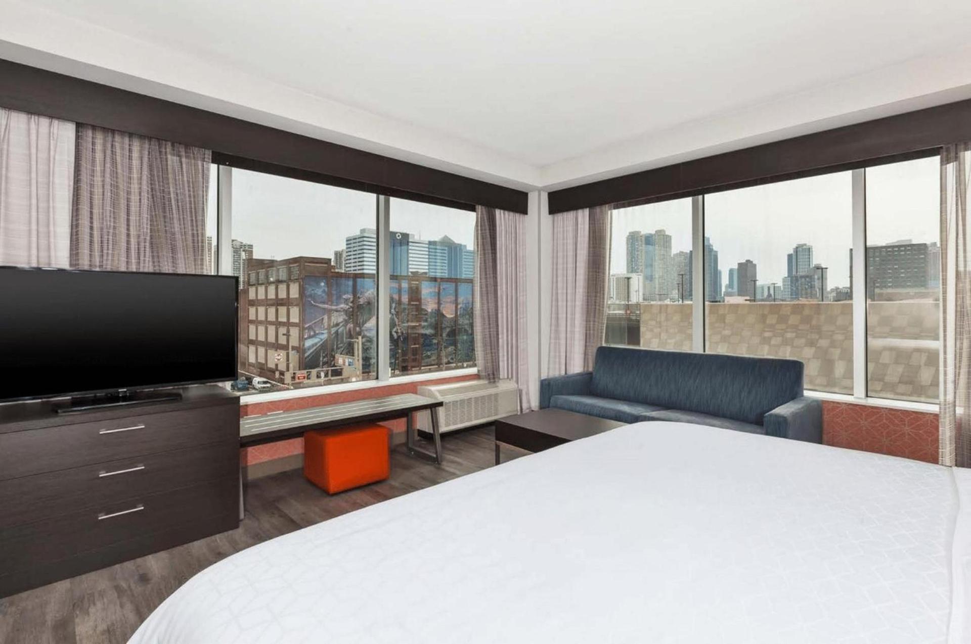 Holiday Inn Express & Suites Jersey City - Holland Tunnel by IHG photo 56
