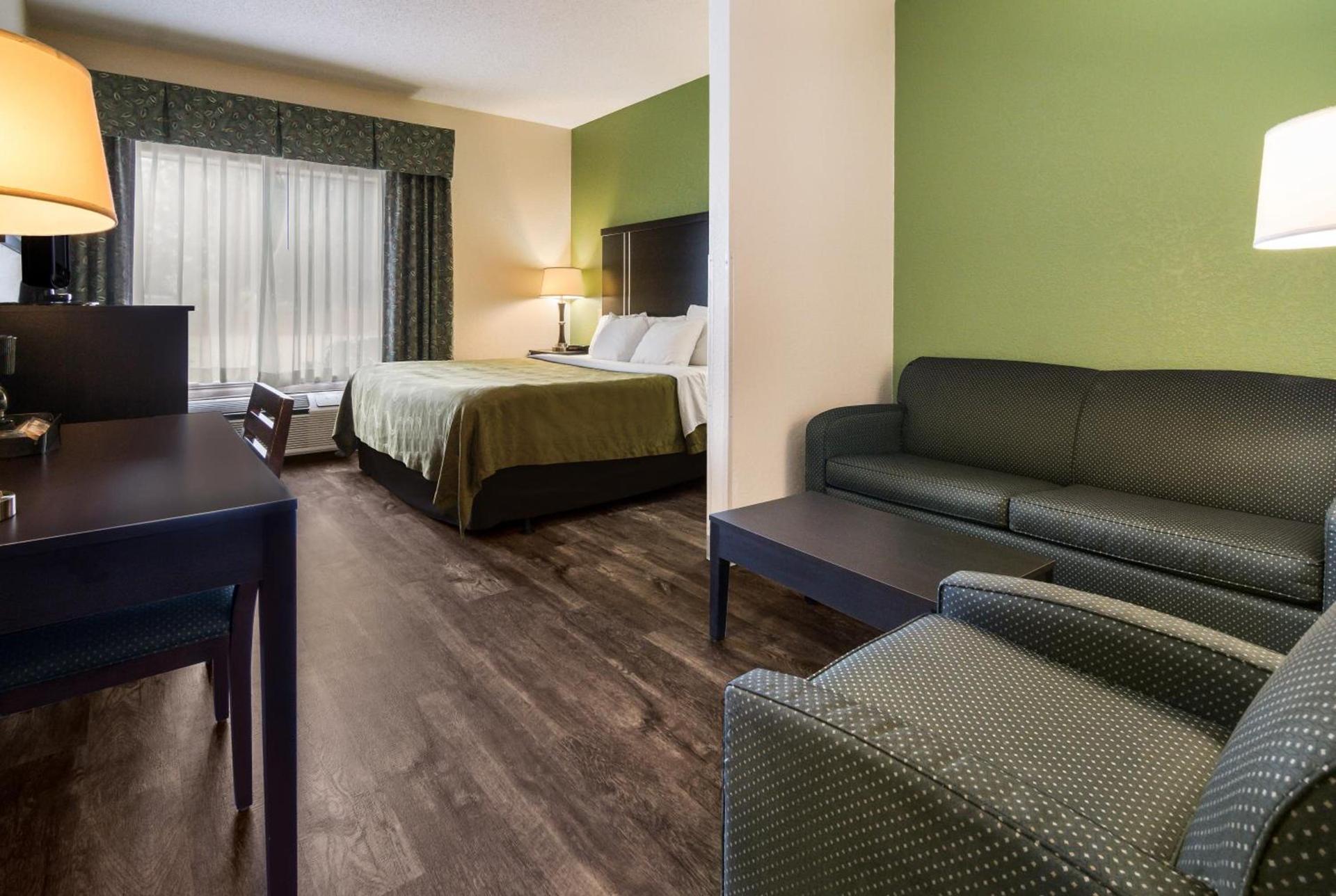 Quality Inn & Suites - Granbury photo 68