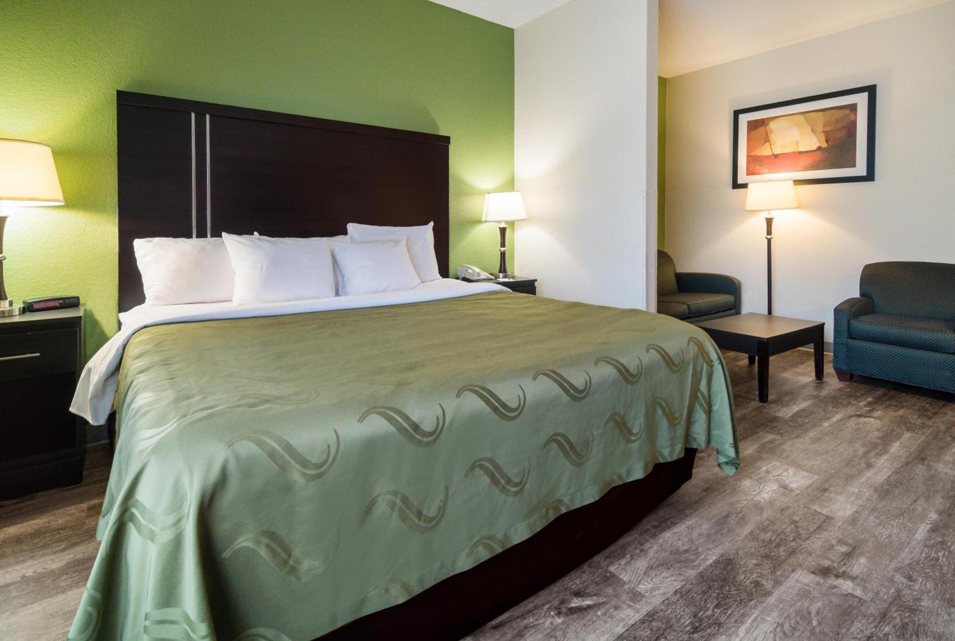 Quality Inn & Suites - Granbury photo 67