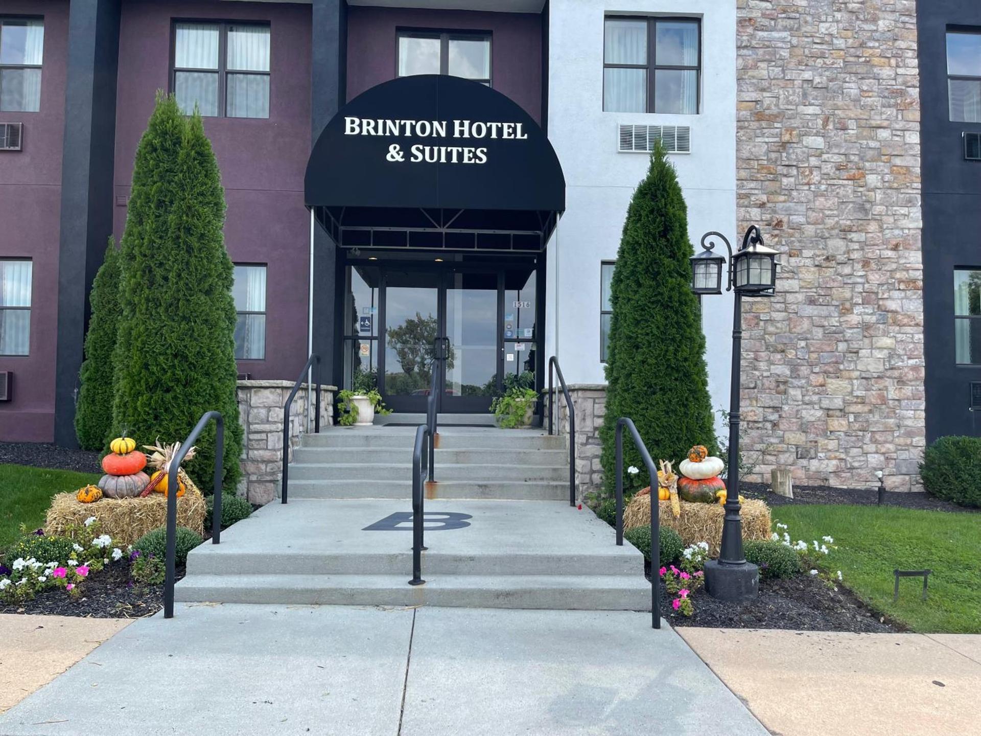 Brinton Suites photo 1