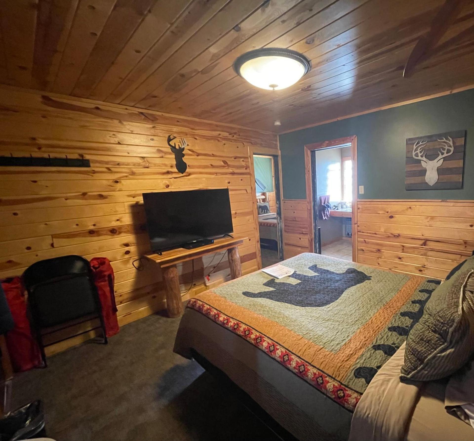 The Fishing Bear Lodge photo 6