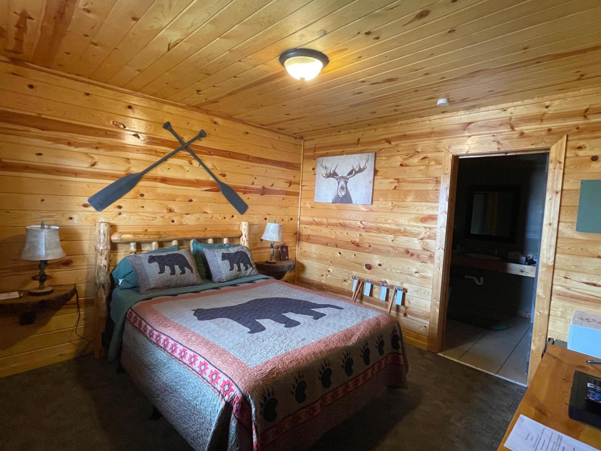 The Fishing Bear Lodge photo 4