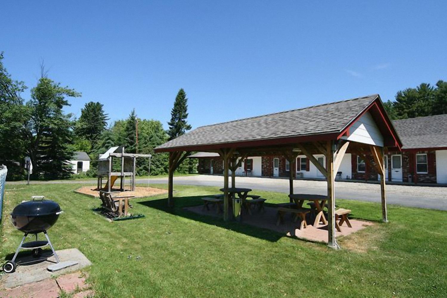 Maple Leaf Motel photo 6