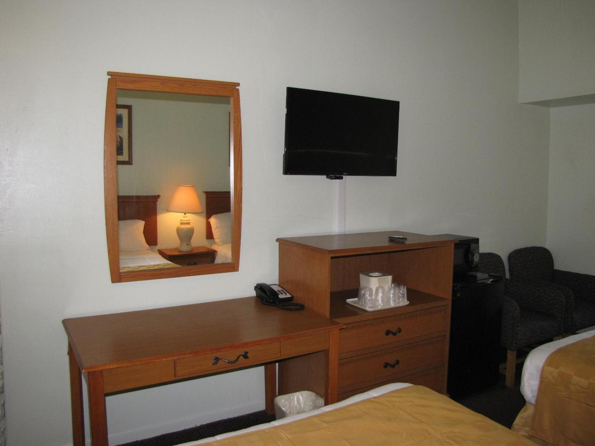 A-1 Budget Motel photo 24