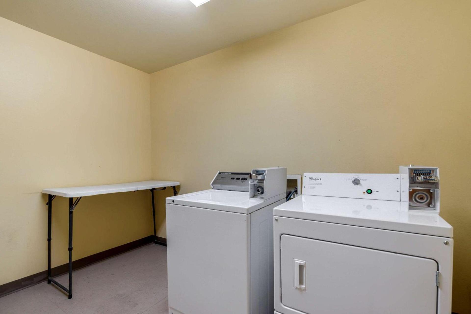 Comfort Suites Pflugerville - Austin North photo 16