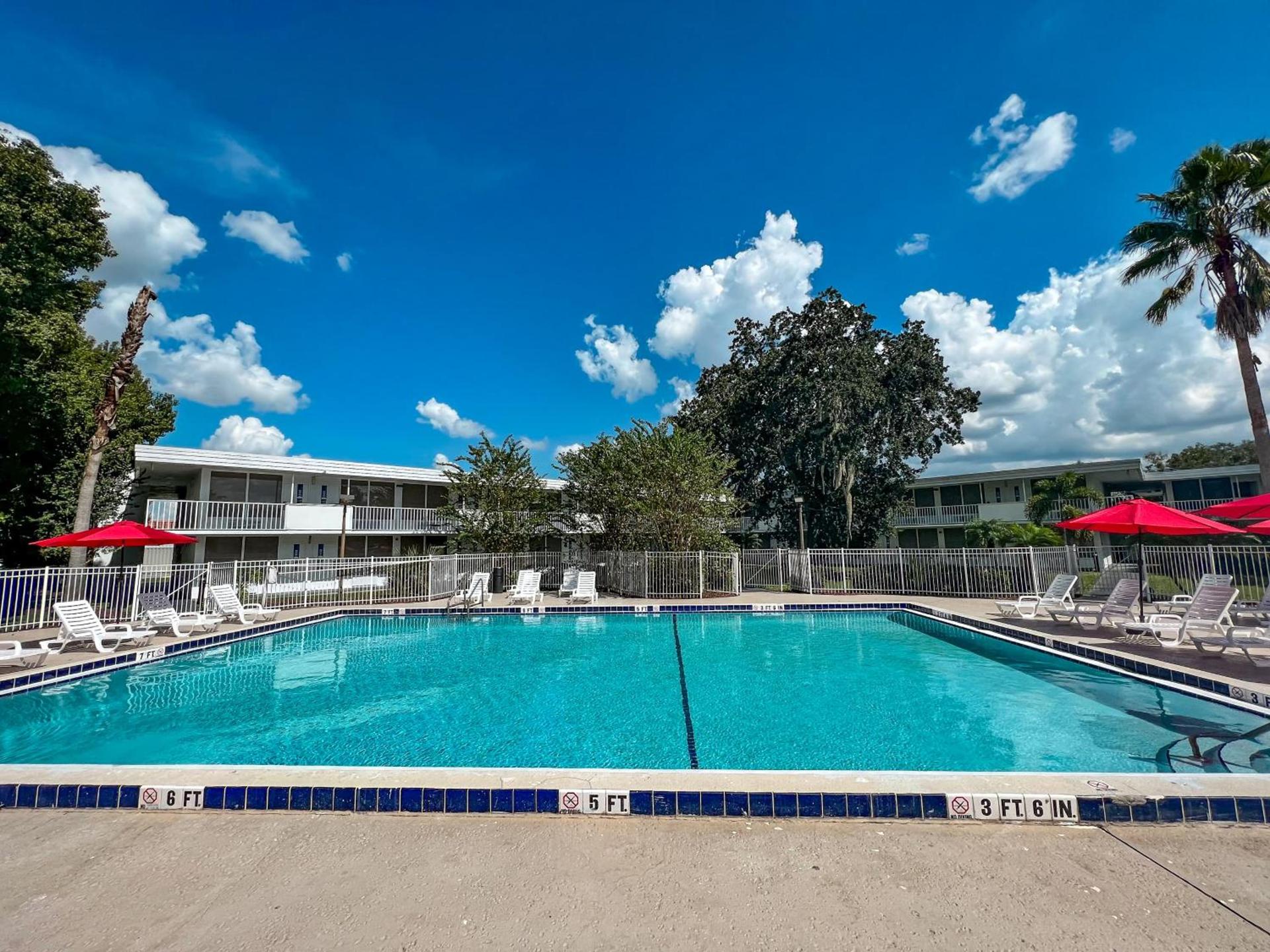 Baymont by Wyndham Orlando Lake Buena Vista South photo 36
